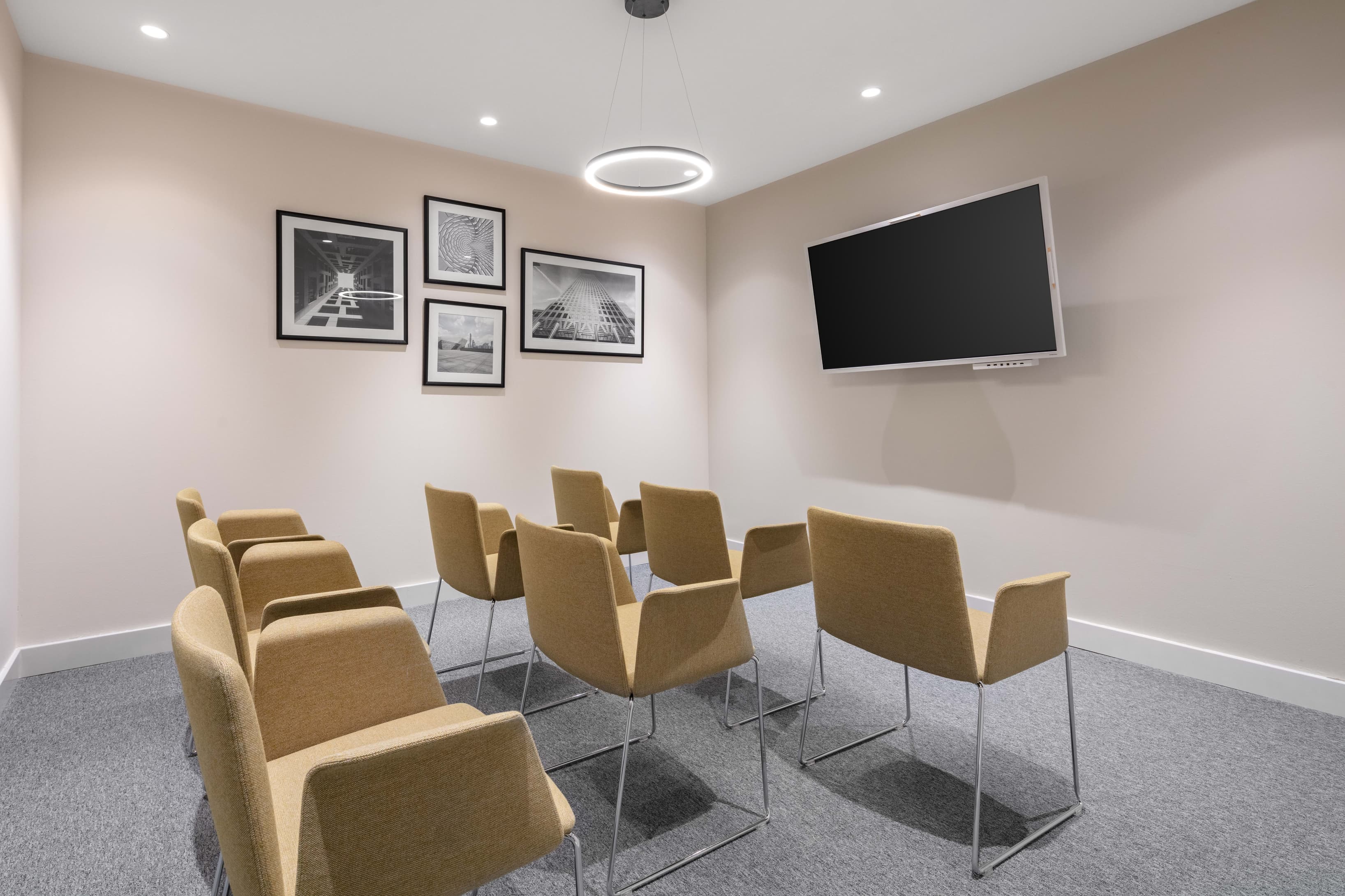 Oviedo, Mendizábal image 8 Oviedo, Mendizábal image 8