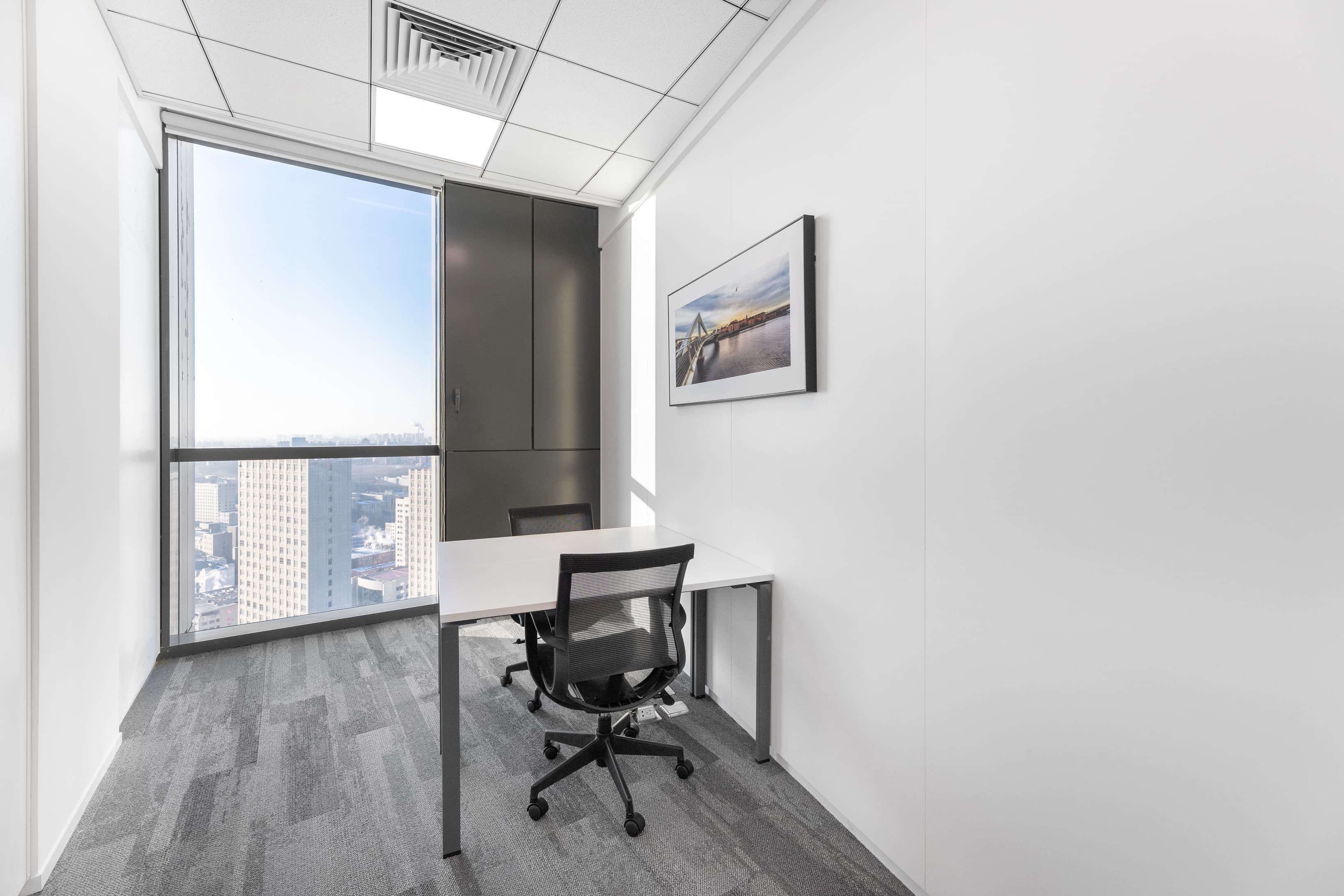 Changchun, Hairong Plaza image 5 Changchun, Hairong Plaza image 5