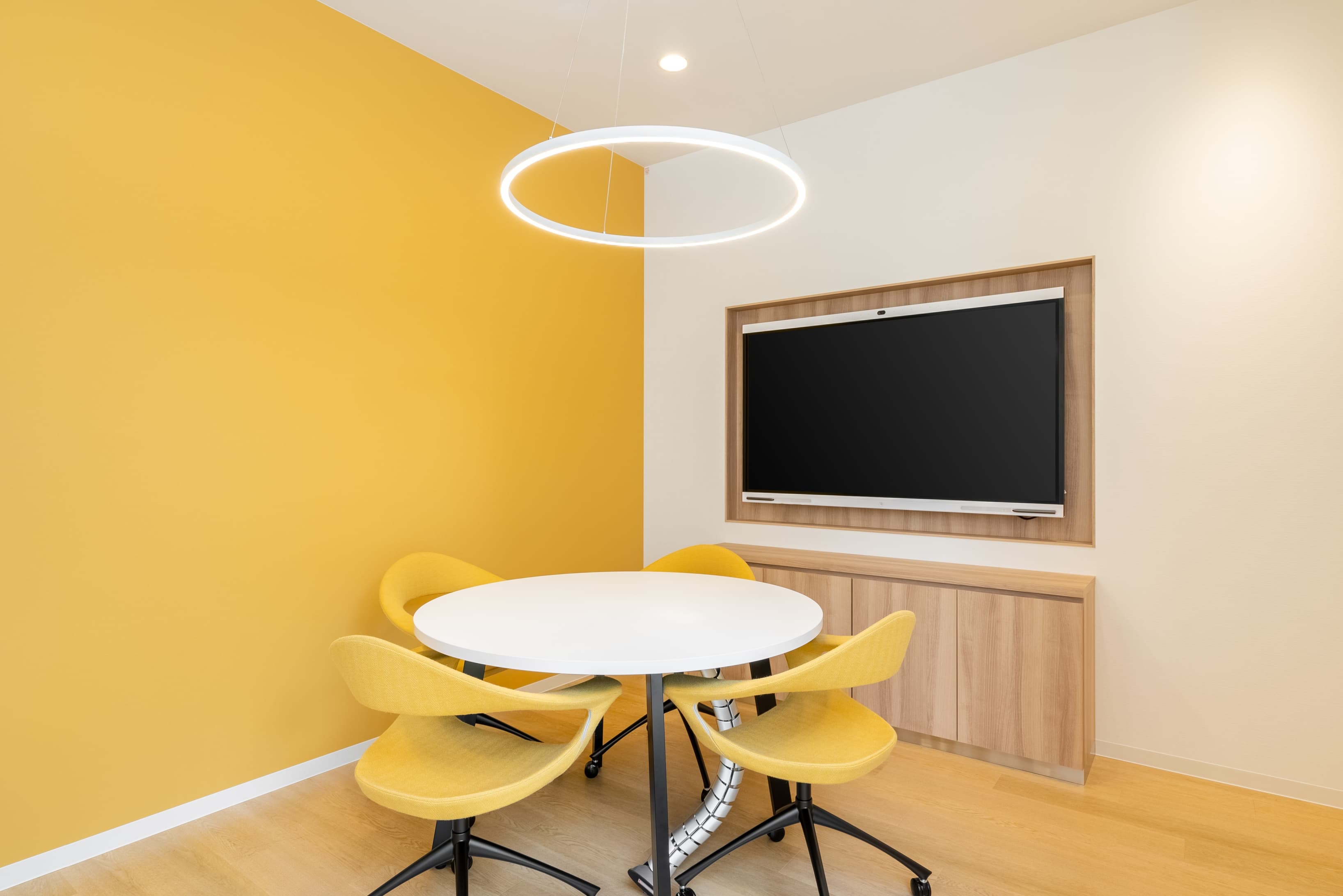 TOKYO, Shibuyakoendori image 6