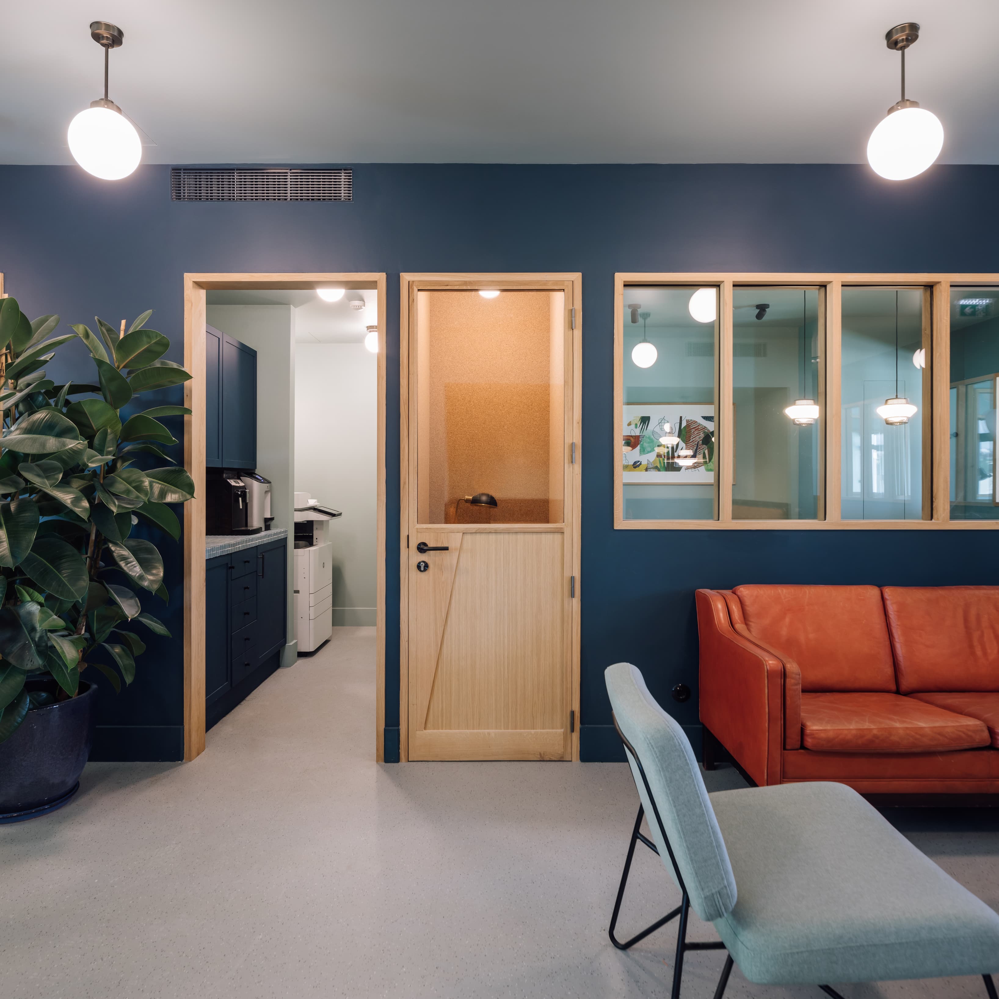 Lisbon, Mouzinho da Silveira image 1 Lisbon, Mouzinho da Silveira image 1