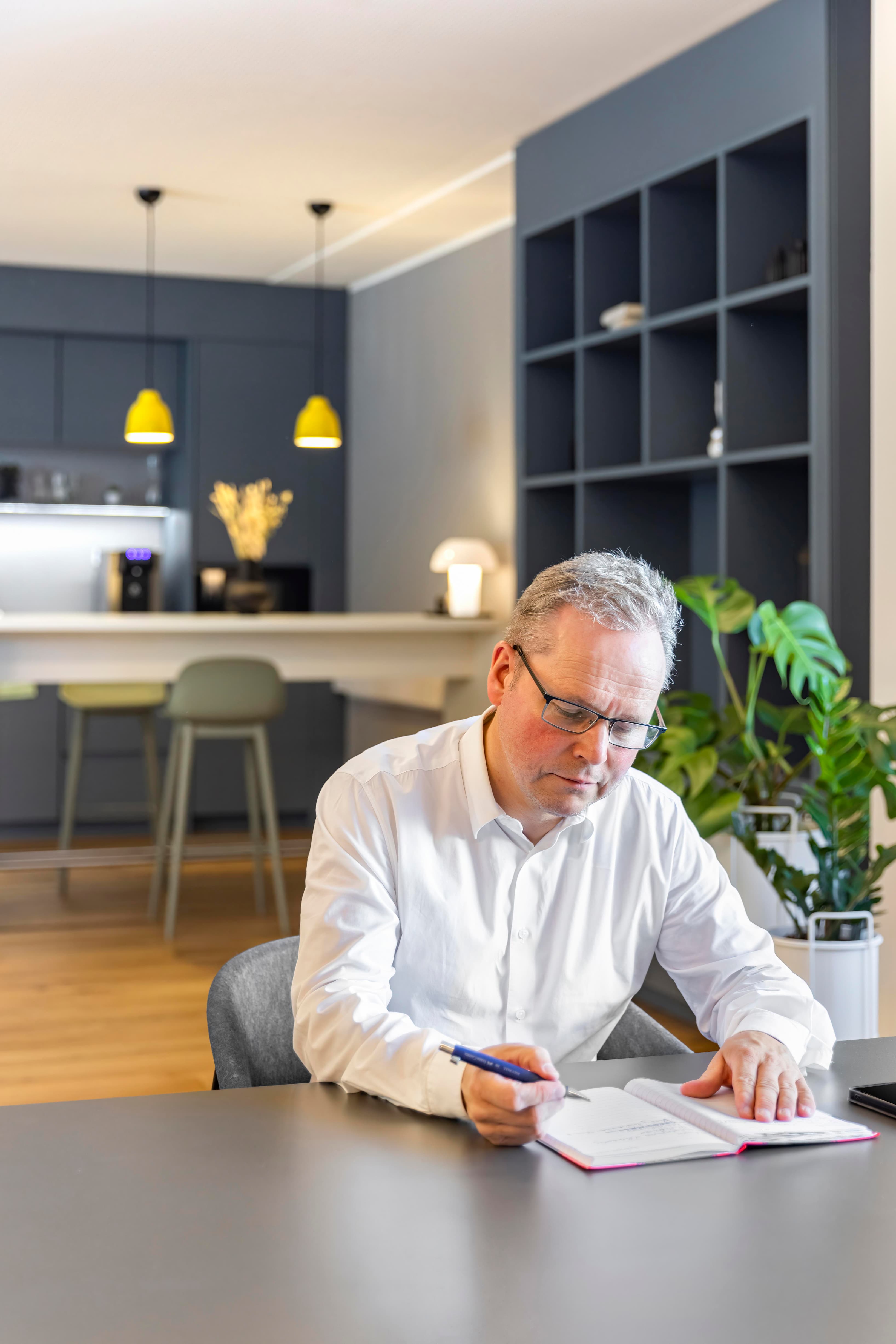 ISMANING, Docks Ismaning image 4