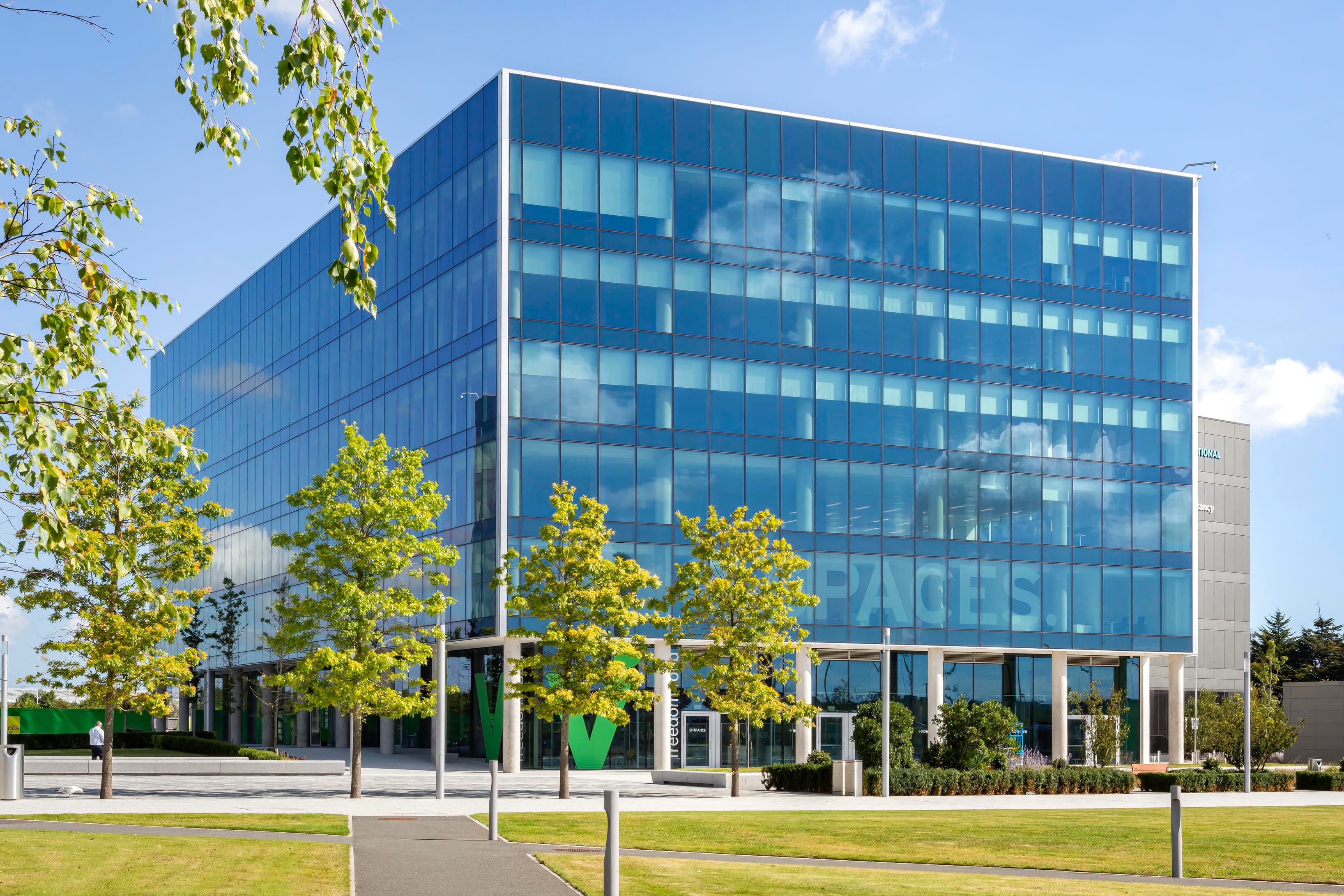 Dublin, Spaces Airport Central image 7