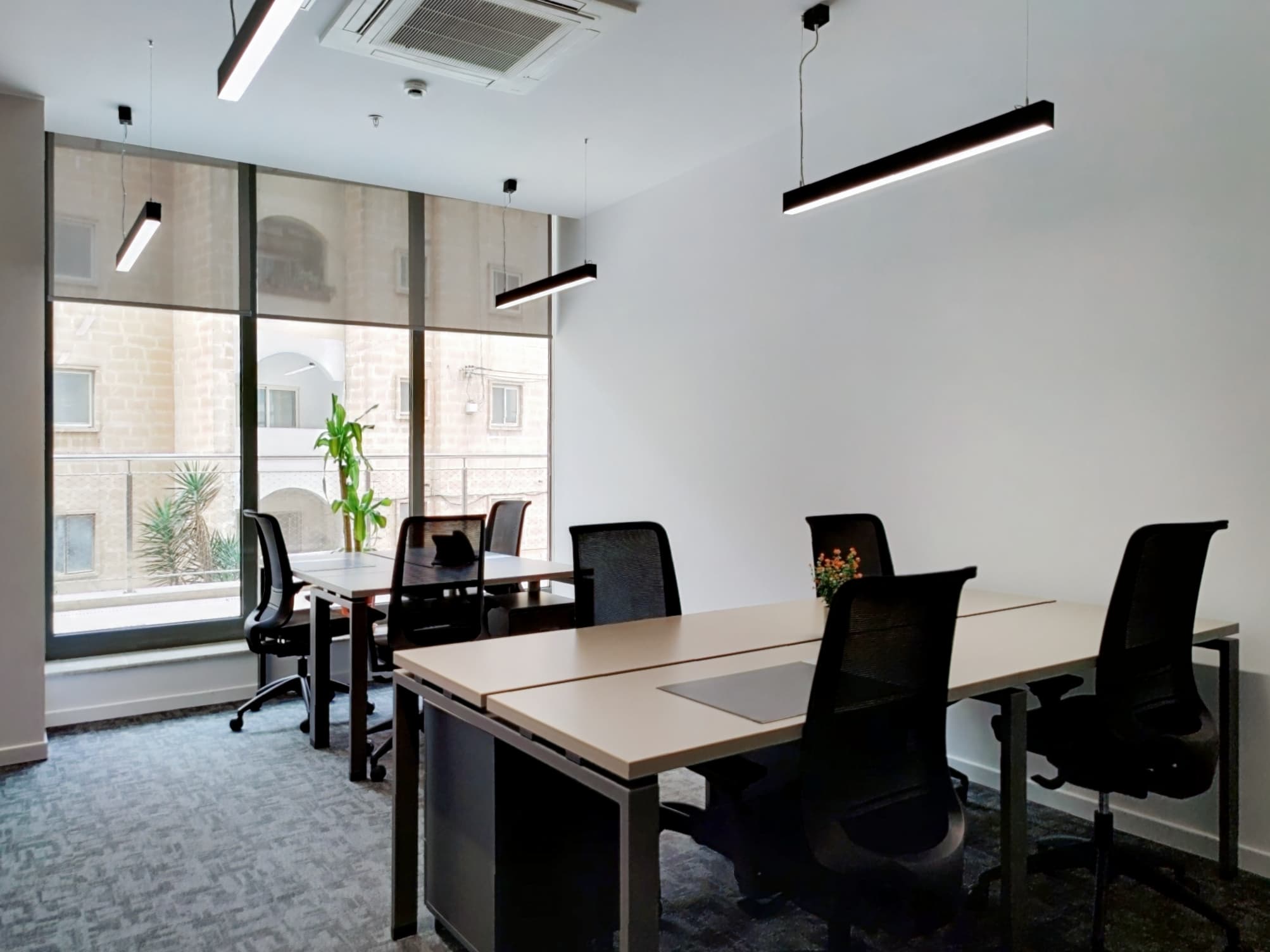 Signature Portomaso image 1