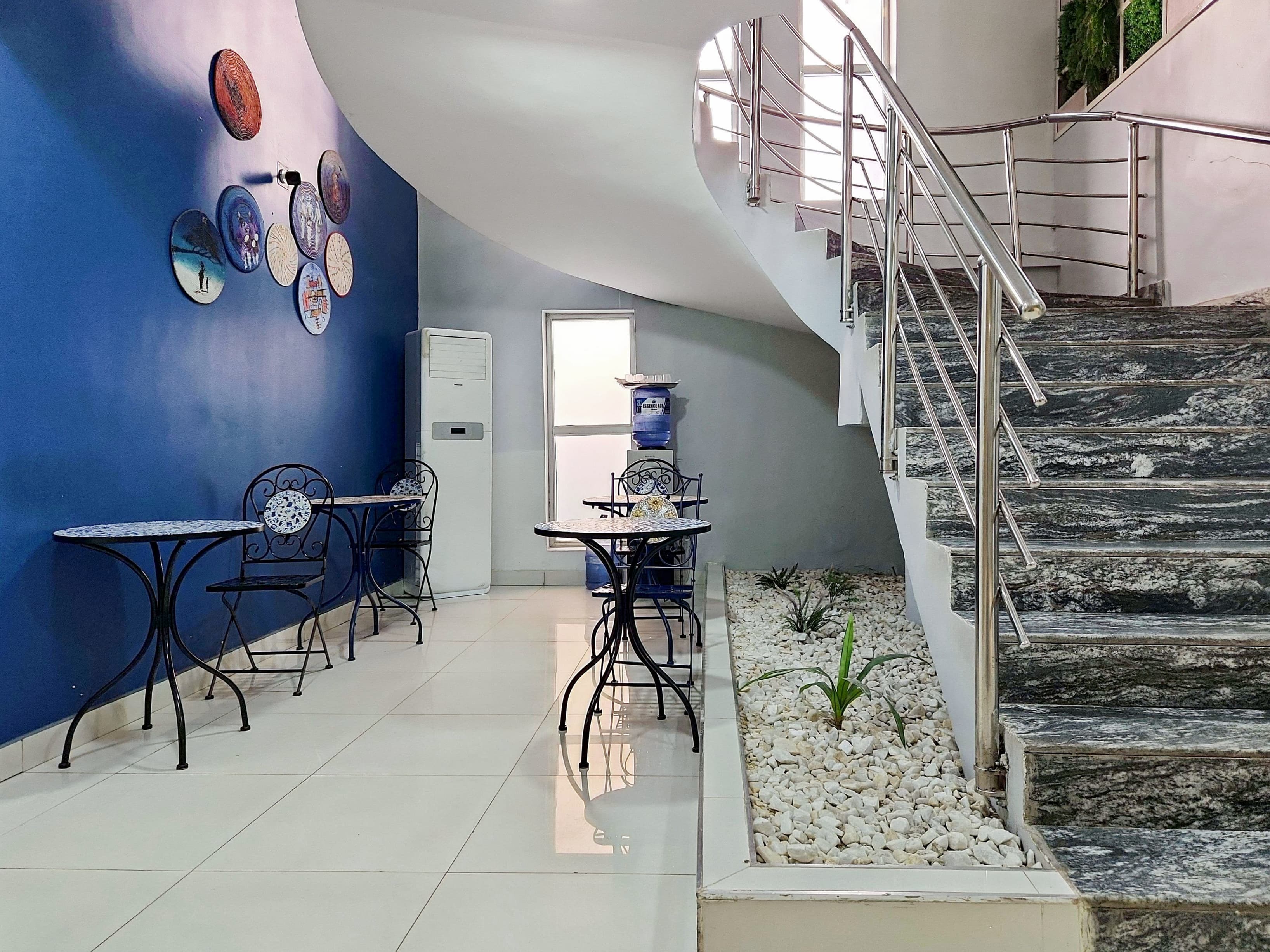 Lagos, The Zone image 8