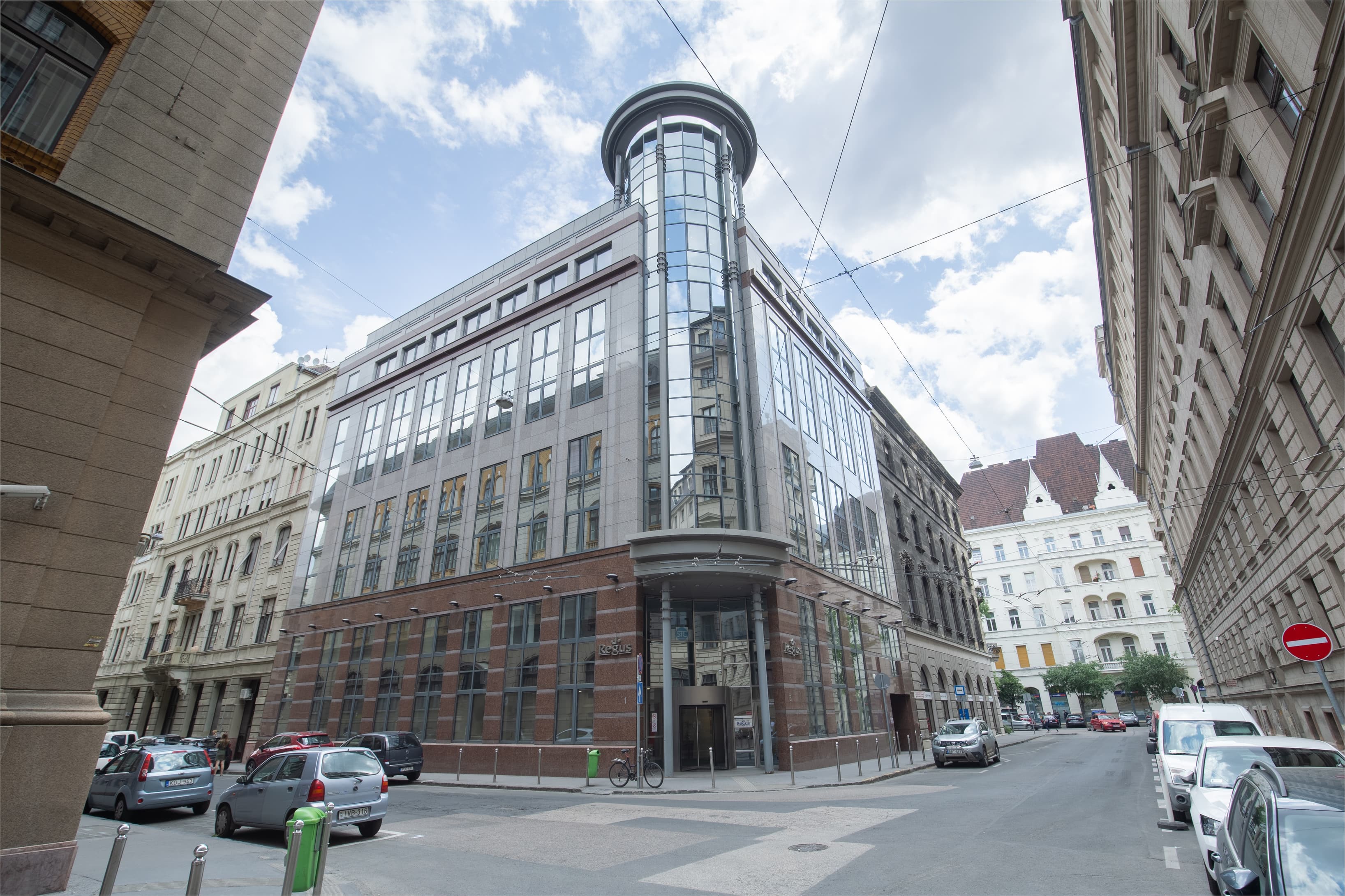 BUDAPEST, President Centre image 3