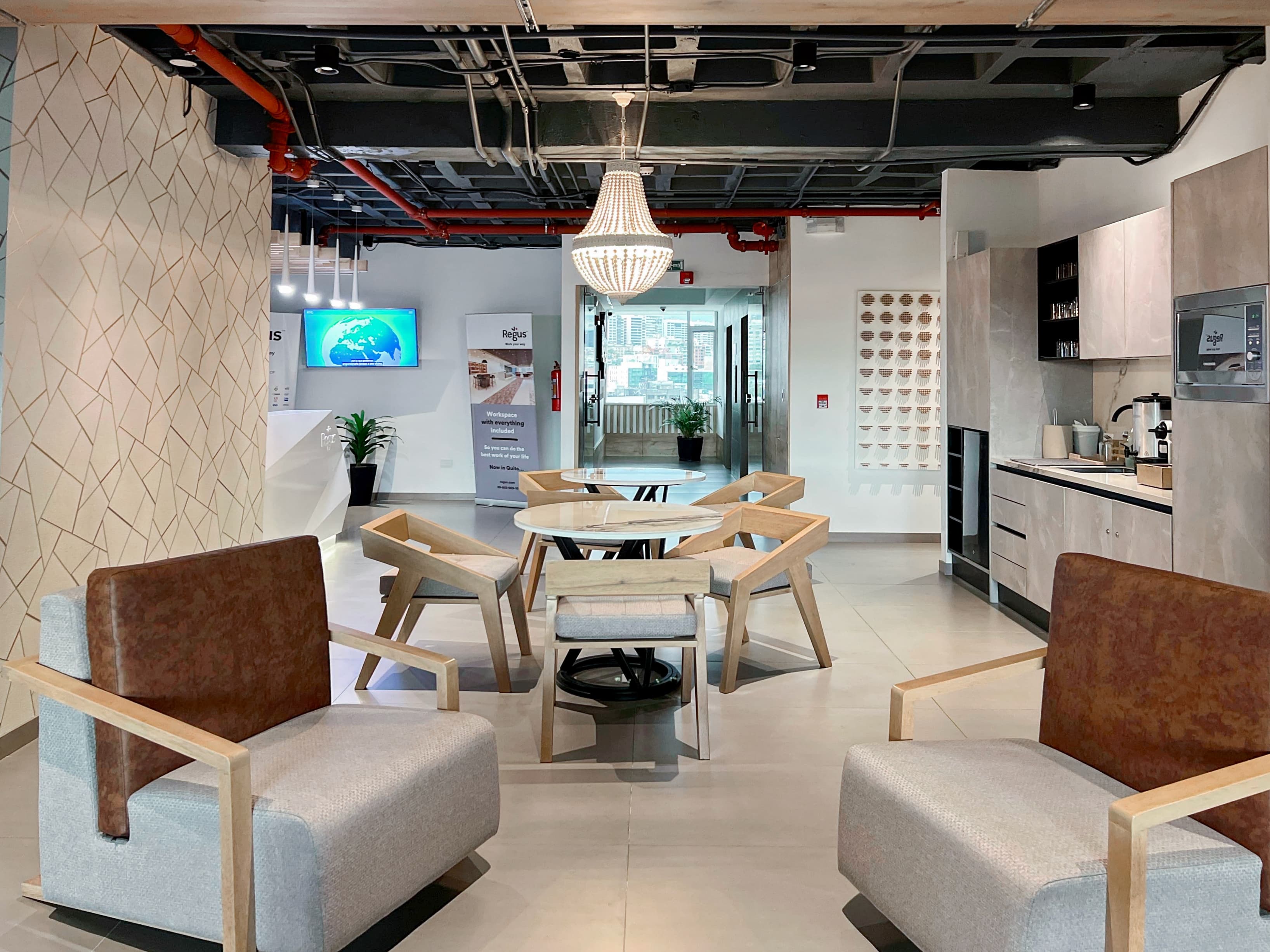 ECUADOR, Quito, Edificio Carolina Millenium image 7 ECUADOR, Quito, Edificio Carolina Millenium image 7