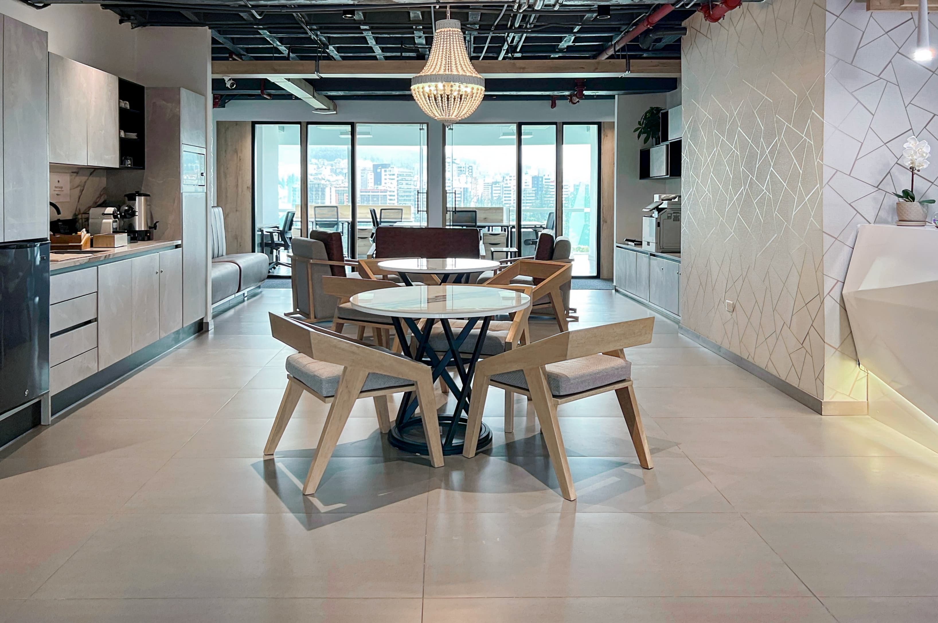 ECUADOR, Quito, Edificio Carolina Millenium image 11 ECUADOR, Quito, Edificio Carolina Millenium image 11