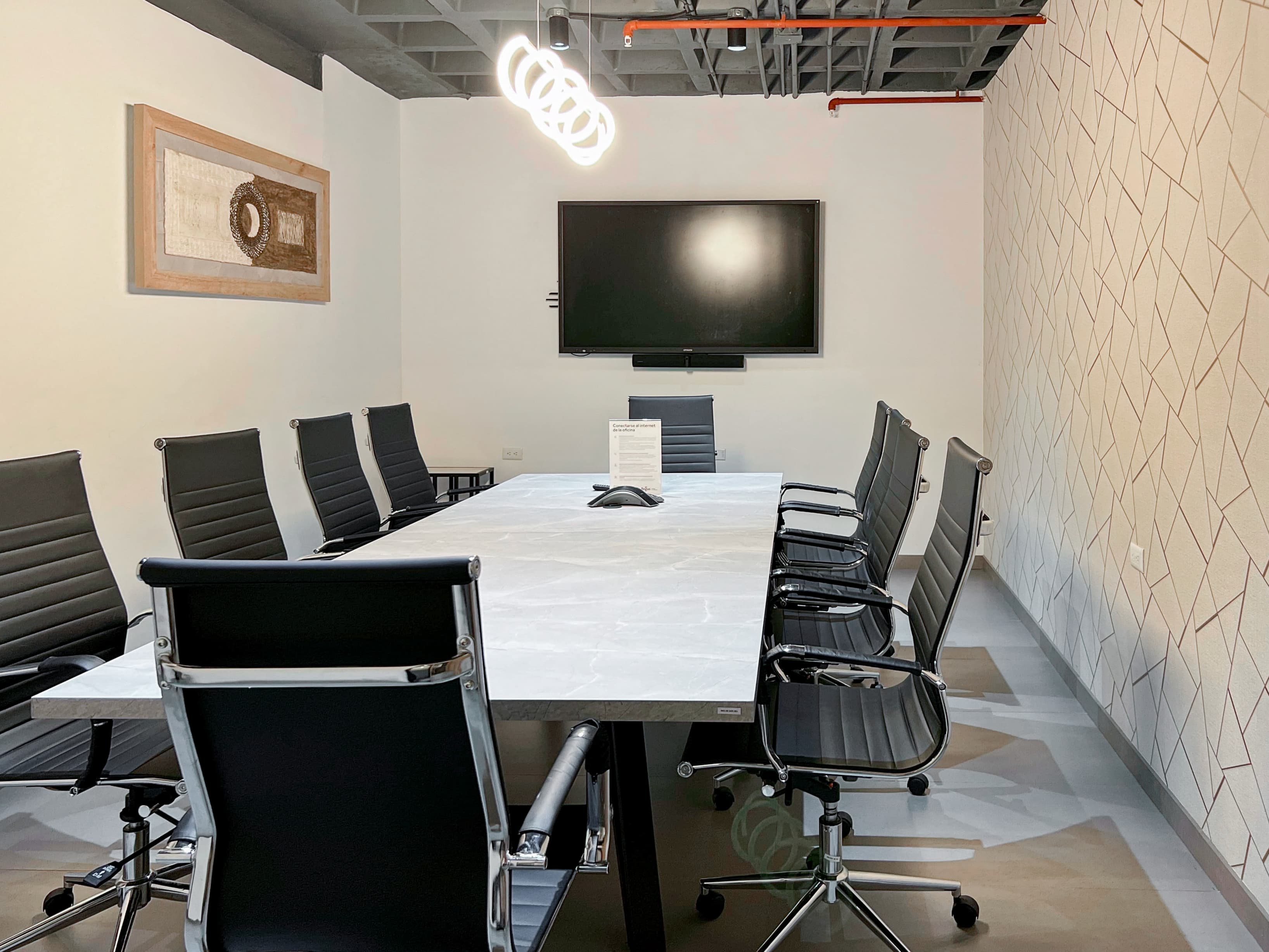 ECUADOR, Quito, Edificio Carolina Millenium image 2 ECUADOR, Quito, Edificio Carolina Millenium image 2