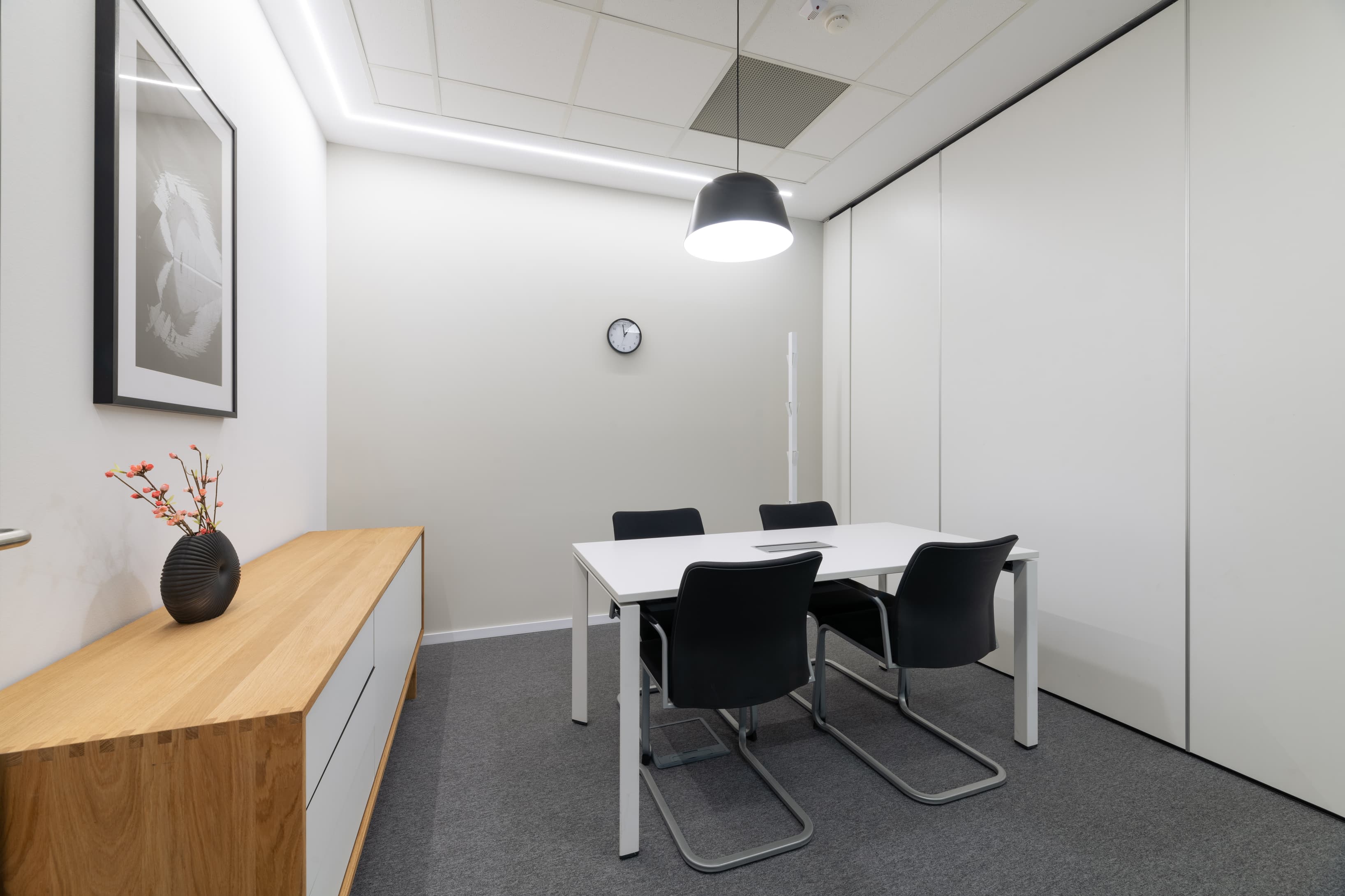 Cluj-Napoca, Iulius Business Centre image 1