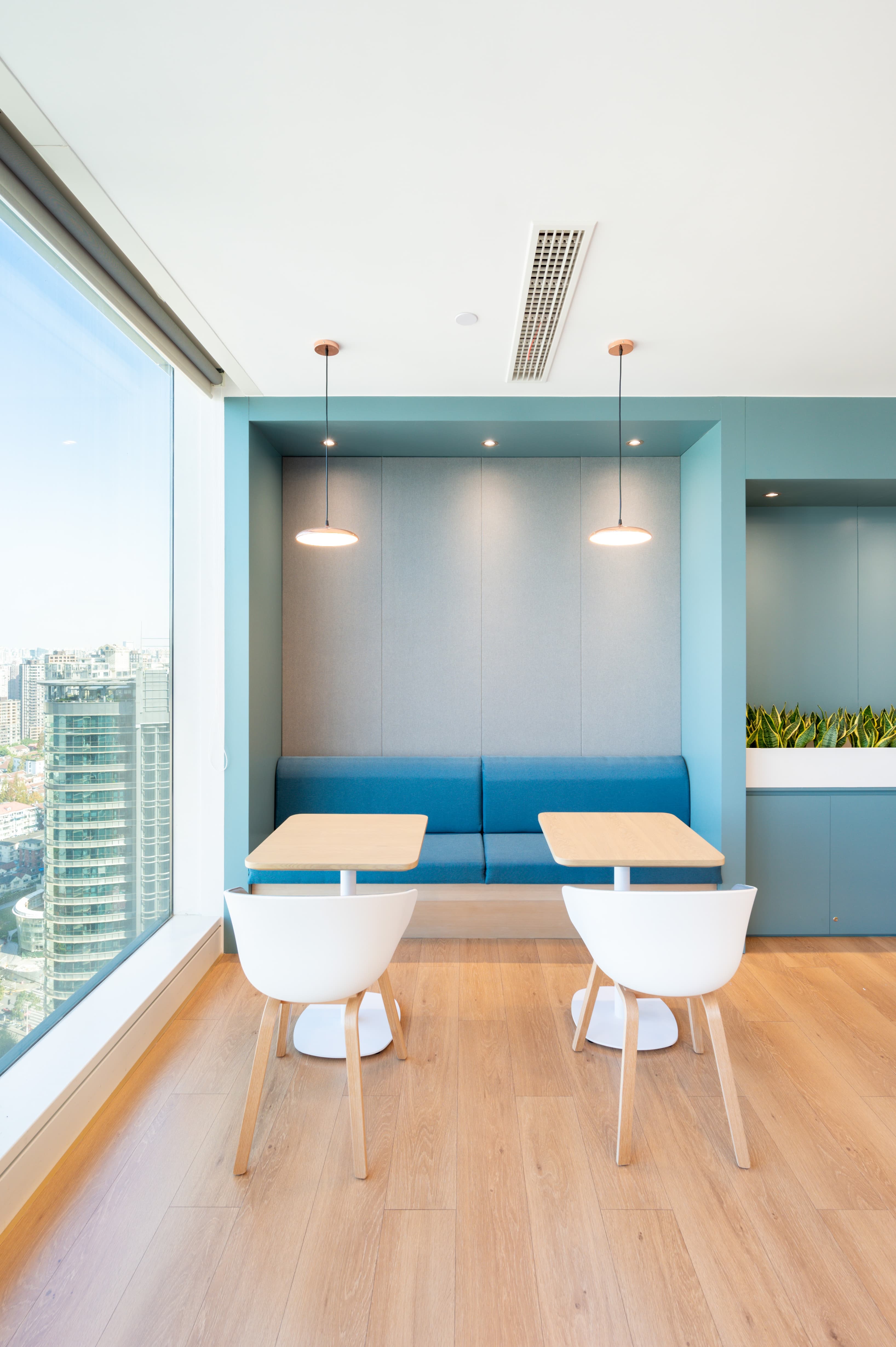 Shanghai, The Crest image 9 Shanghai, The Crest image 9