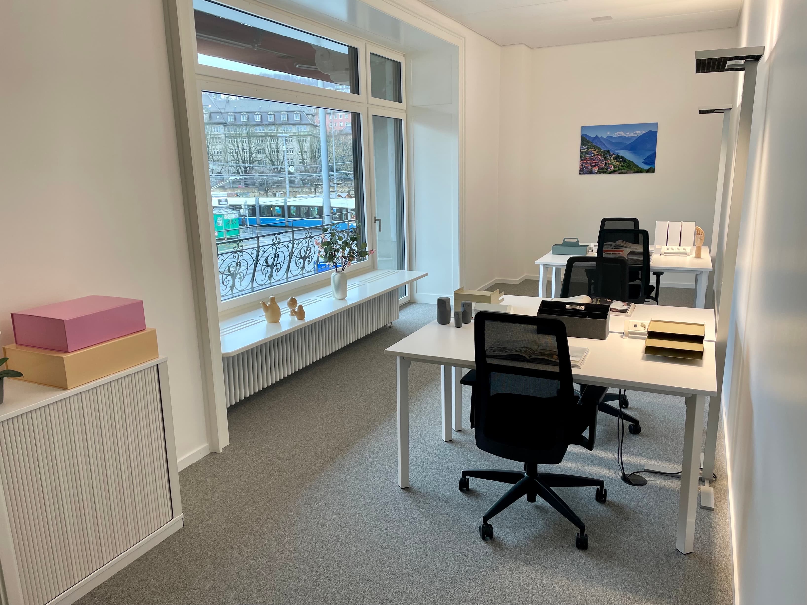 ZURICH, Spaces Bahnhofplatz image 2 ZURICH, Spaces Bahnhofplatz image 2