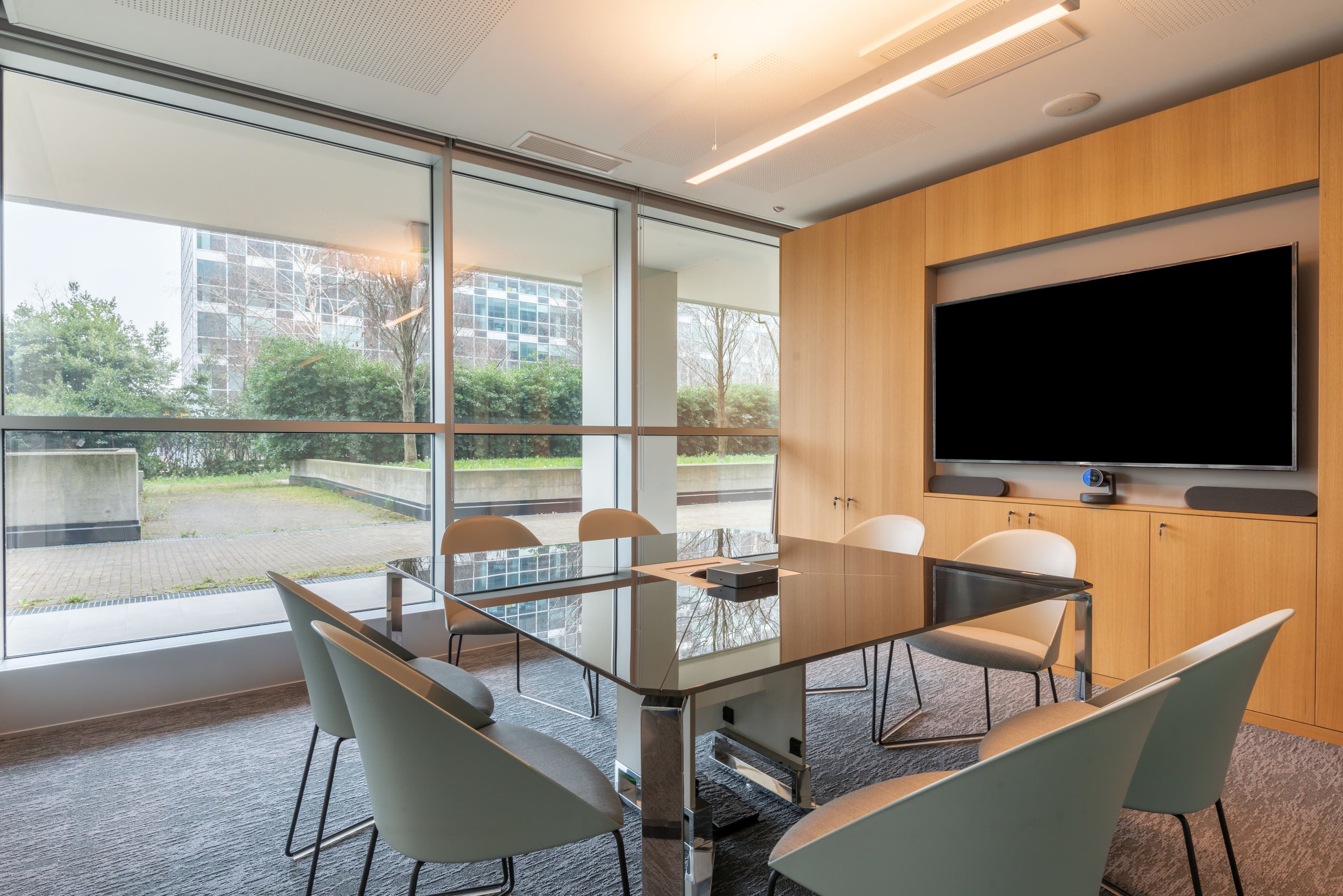 San Donato, Ten Building image 9