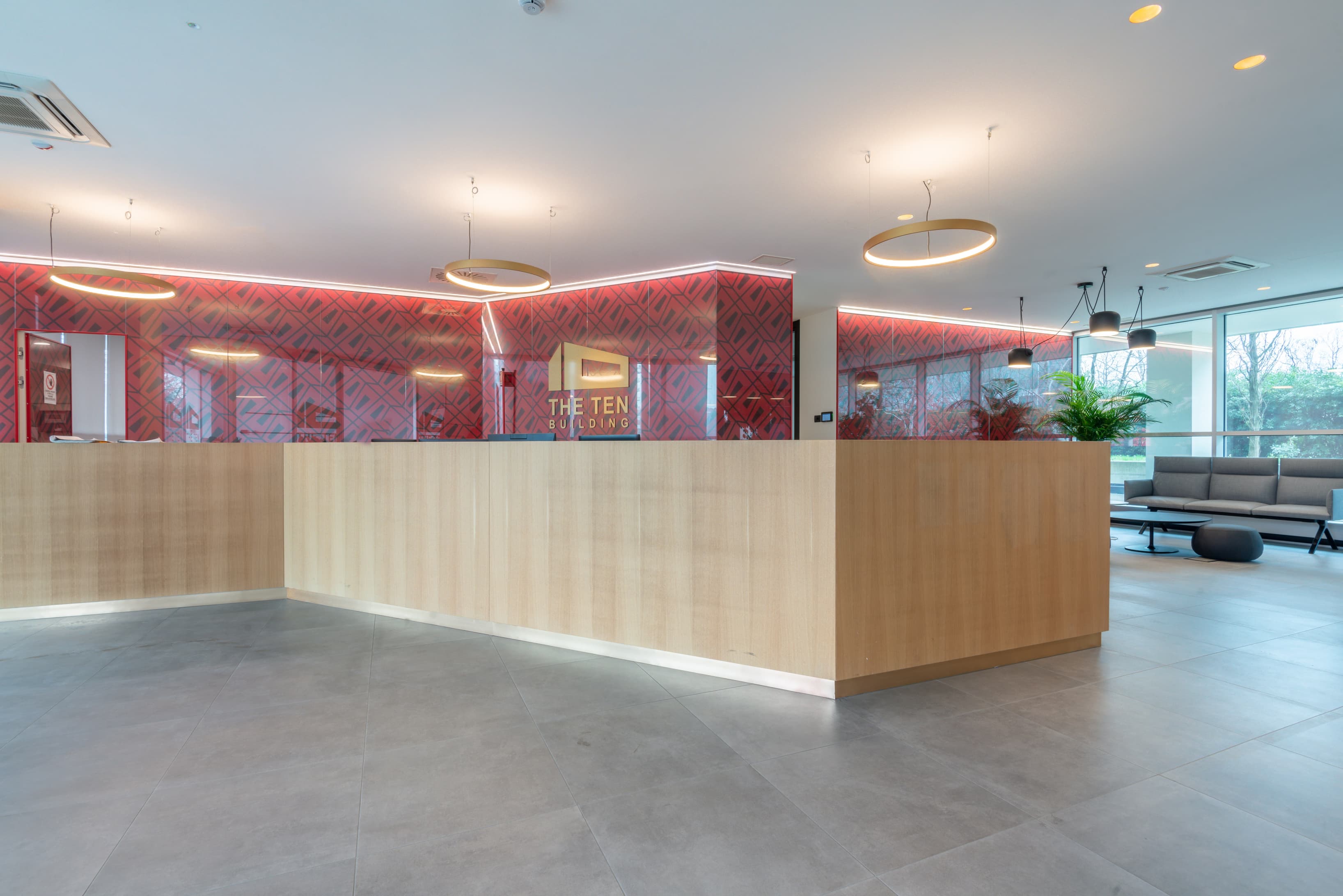 San Donato, Ten Building image 11