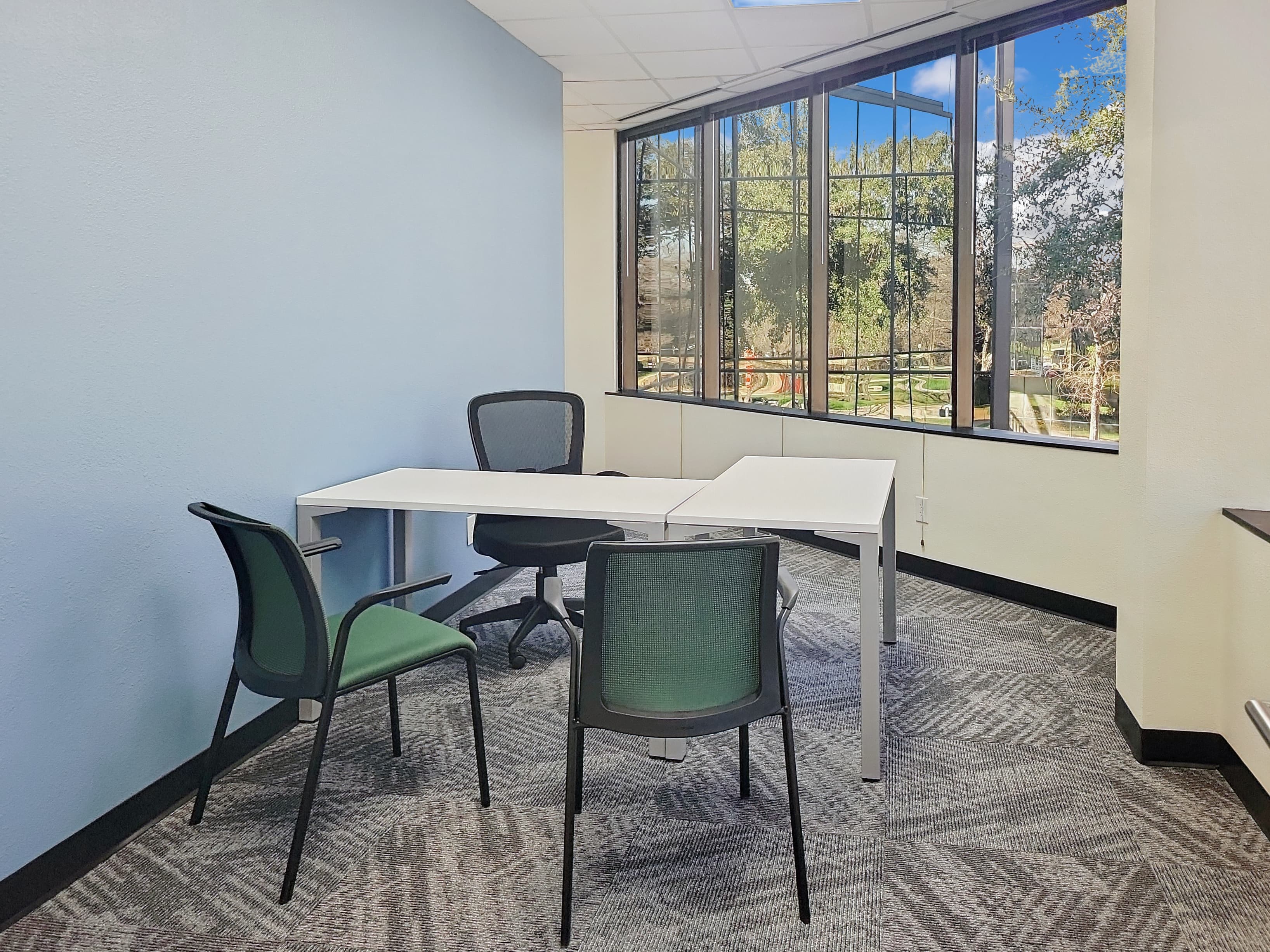 TX, Dallas - The Plaza at River Bend image 11