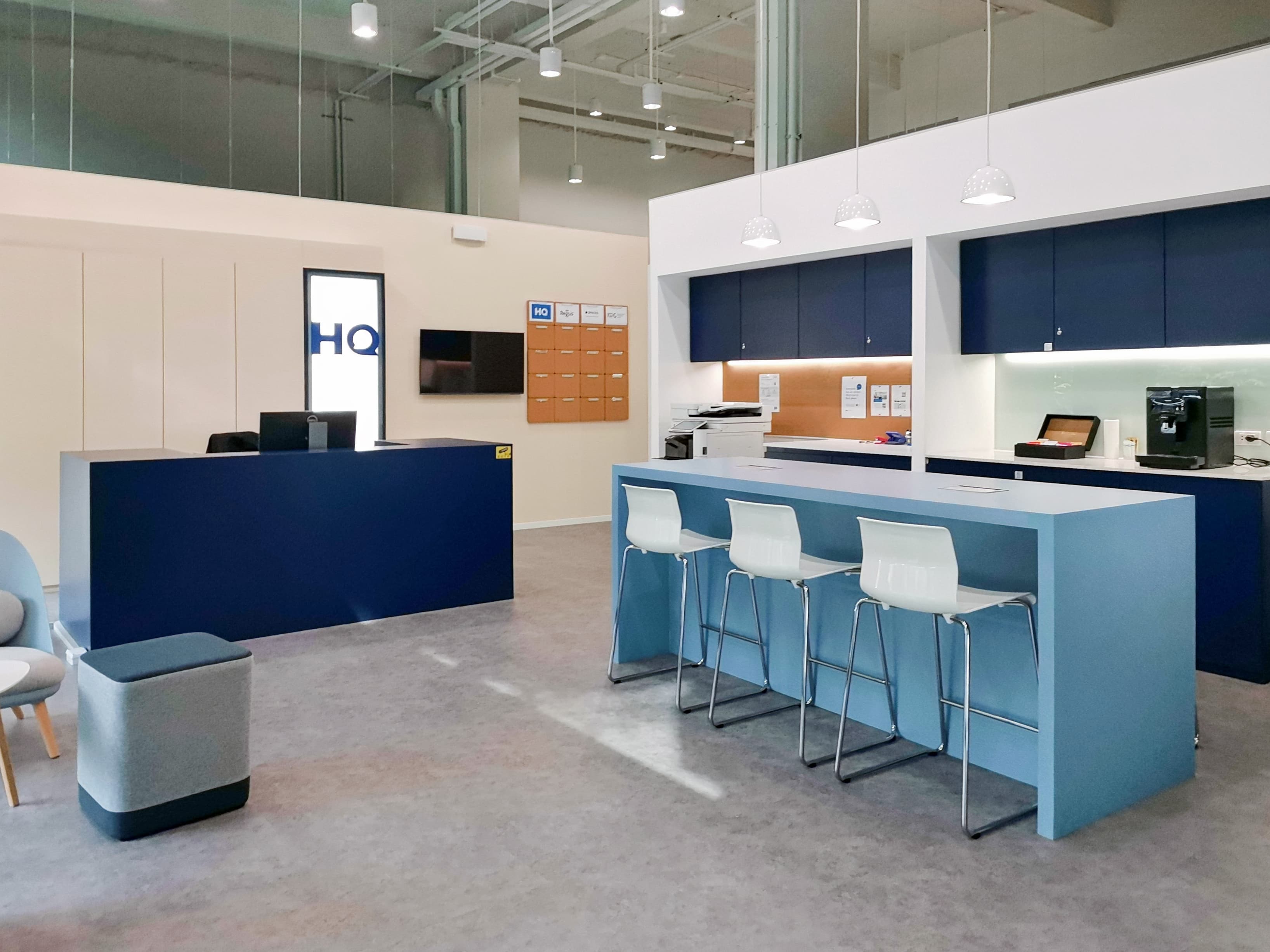 Bangkok, Teo Hong Silom Building image 9 Bangkok, Teo Hong Silom Building image 9