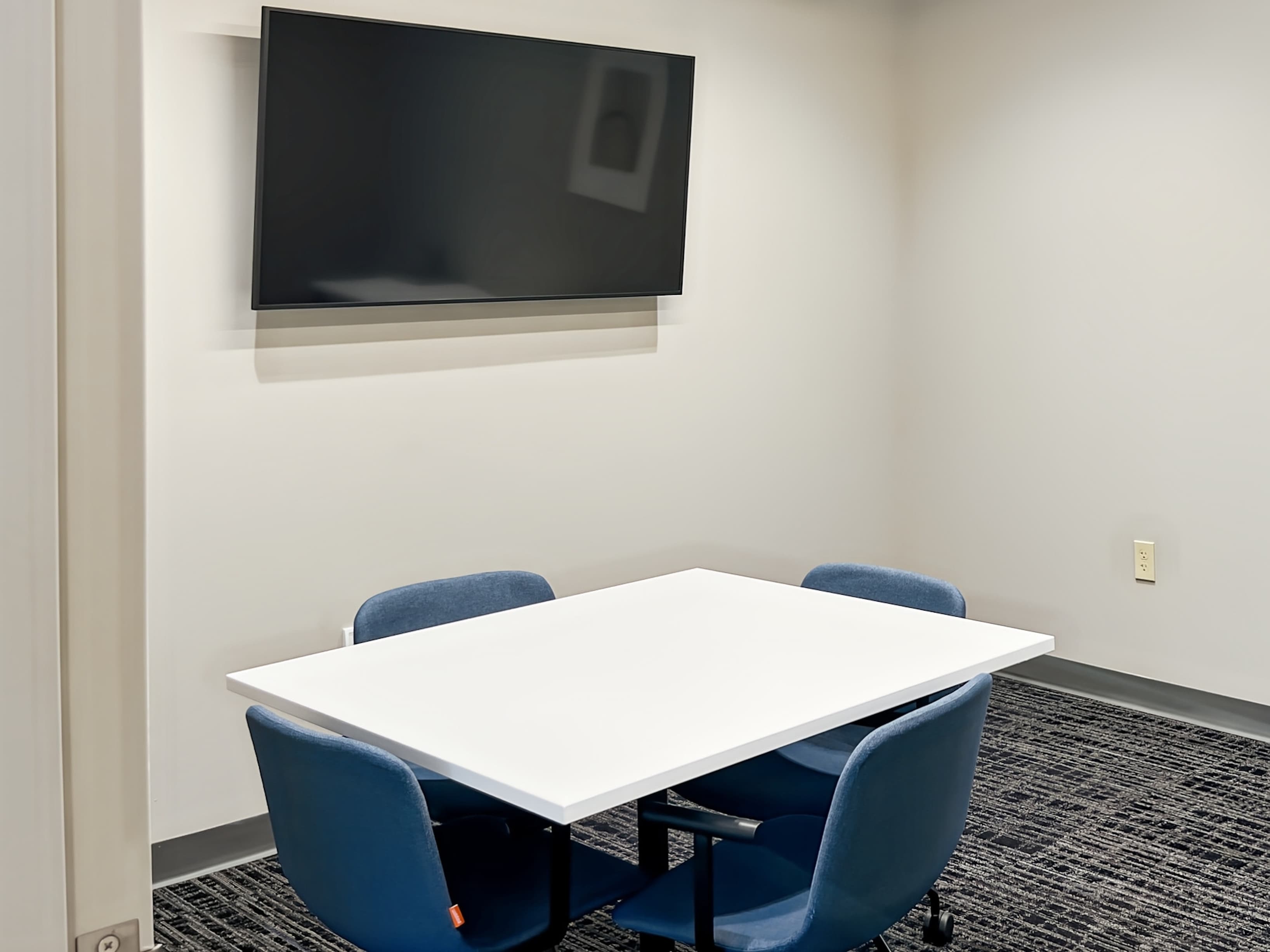 FL, Tallahassee - Monroe St. image 4