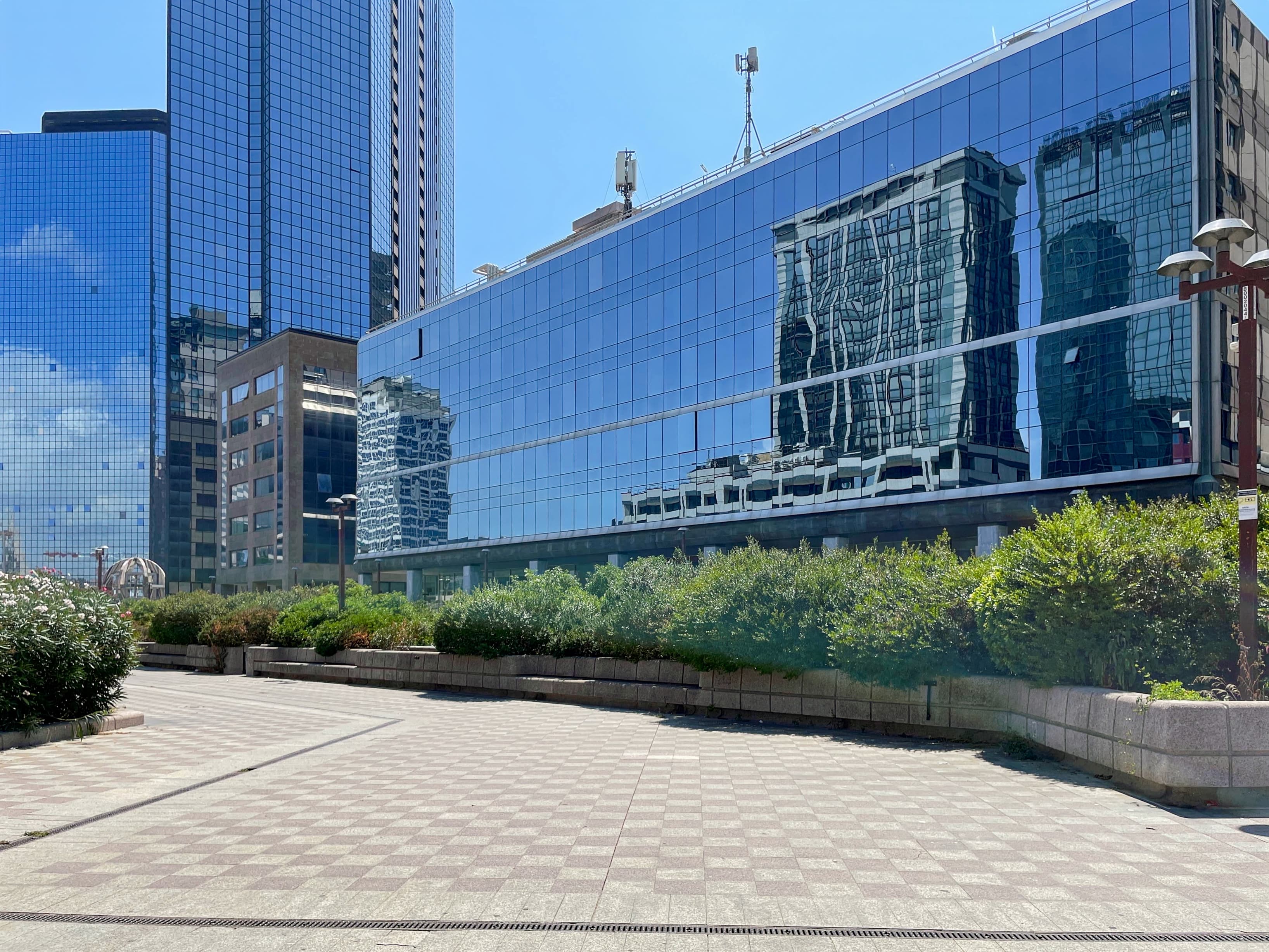 Naples, Centro Direzionale image 11