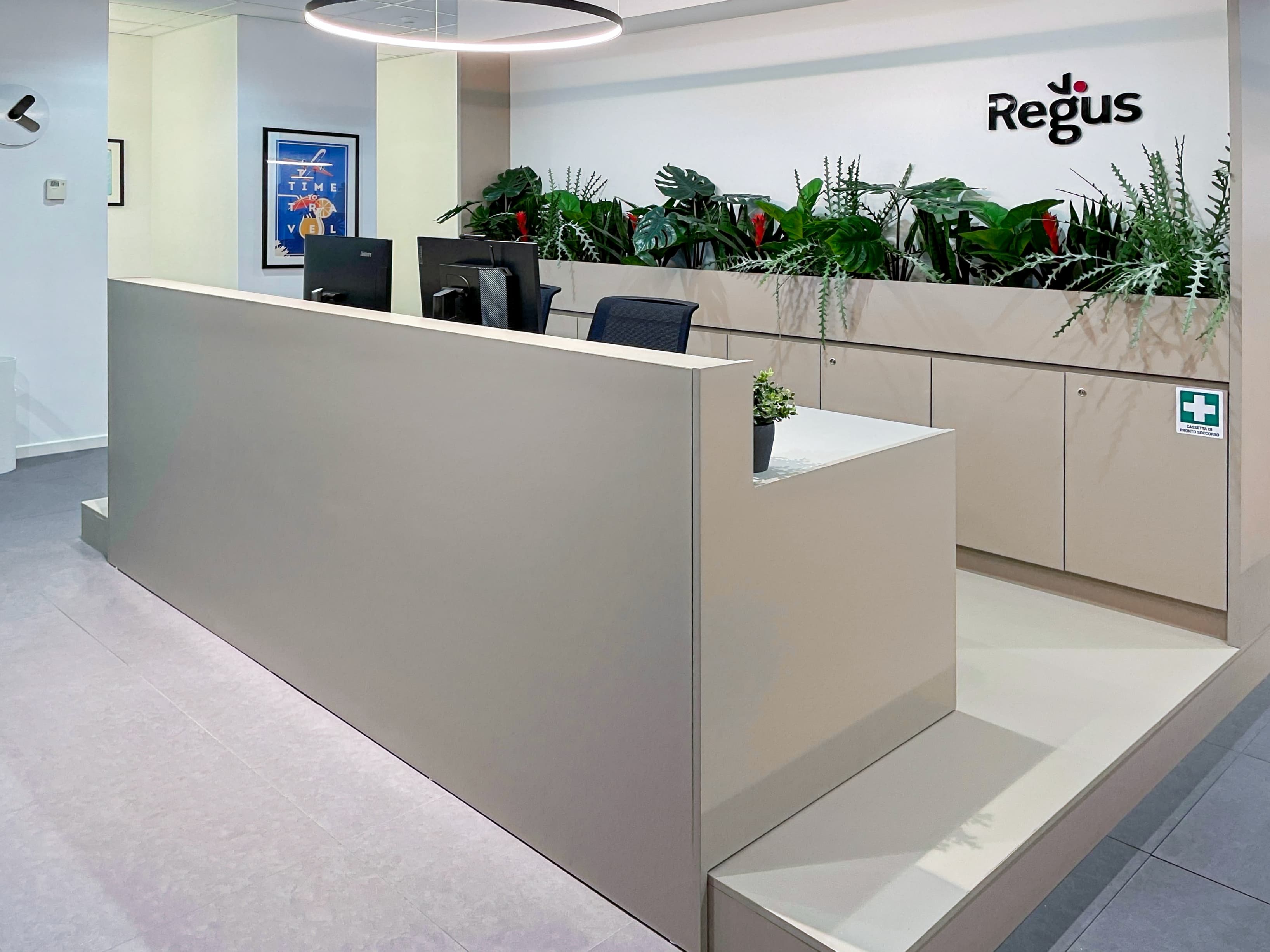 Naples, Centro Direzionale image 9