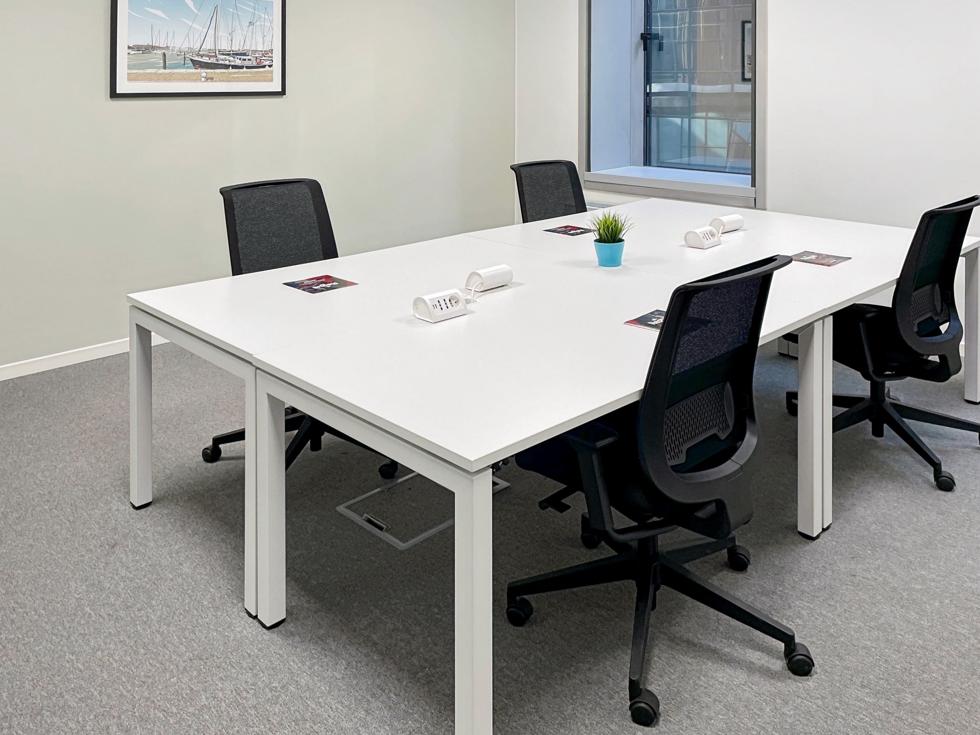 Naples, Centro Direzionale image 6