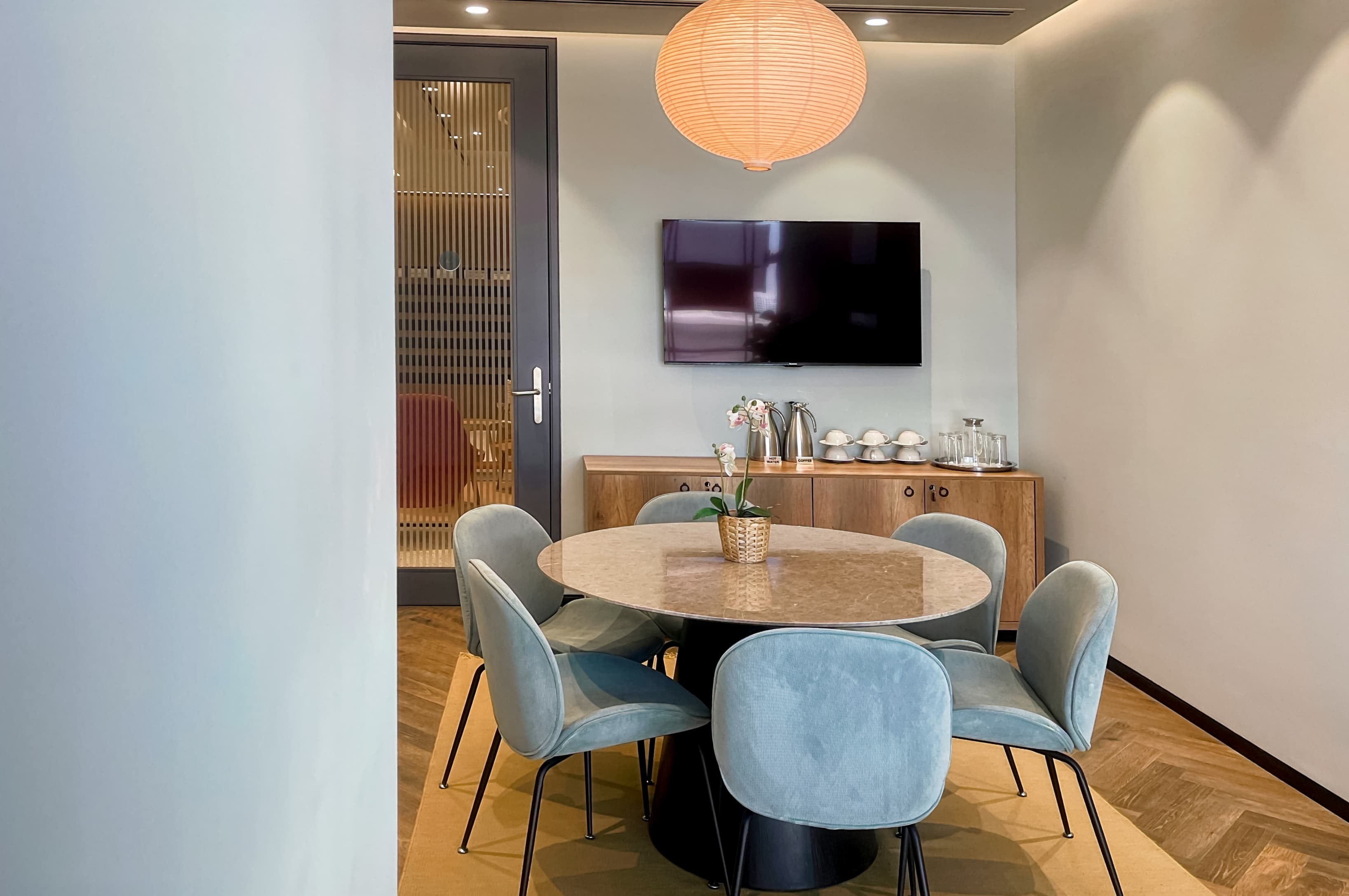 Signature Al Maqam Tower ADGM image 3