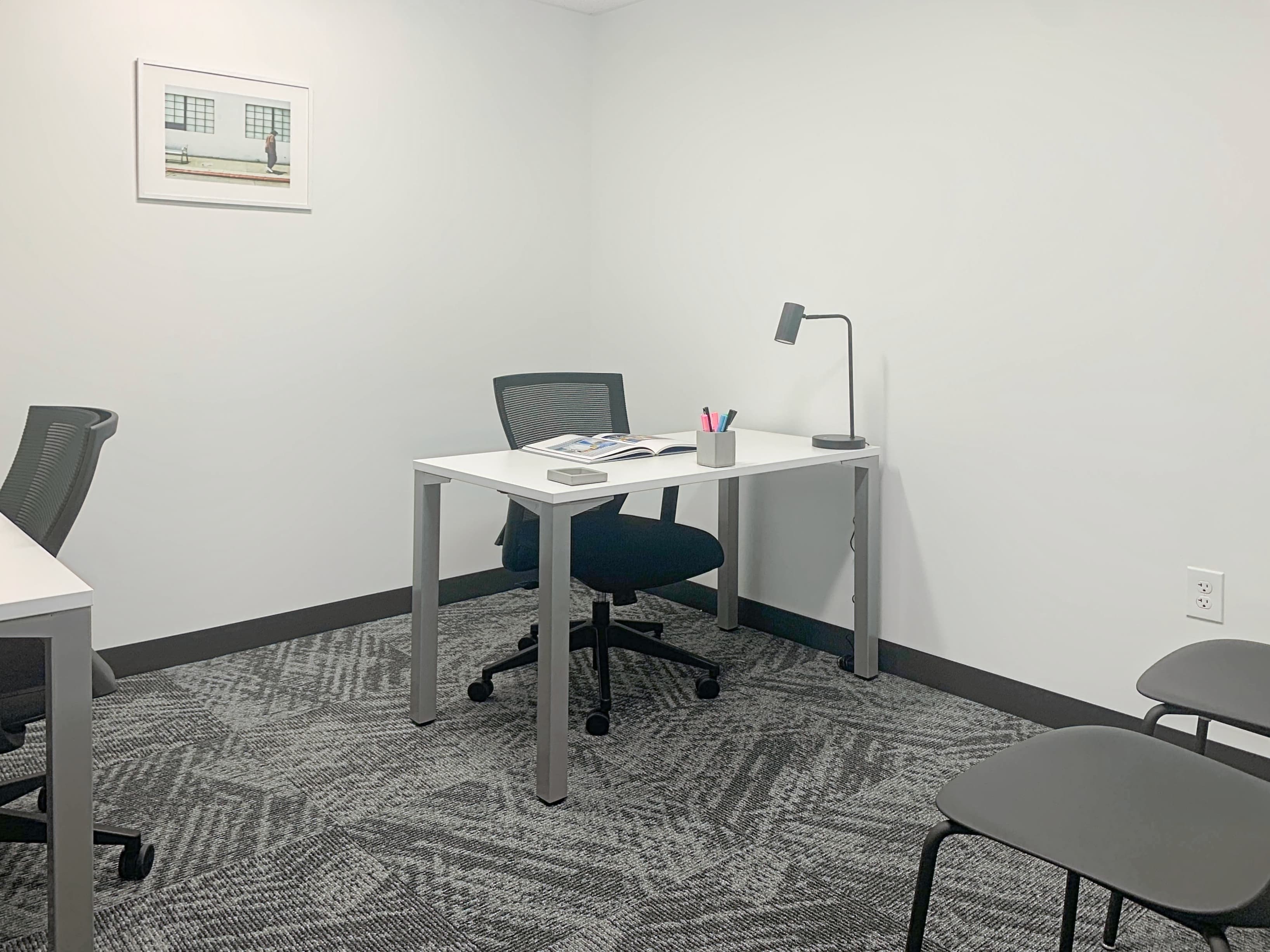 OH, Columbus - 5th Ave. image 4