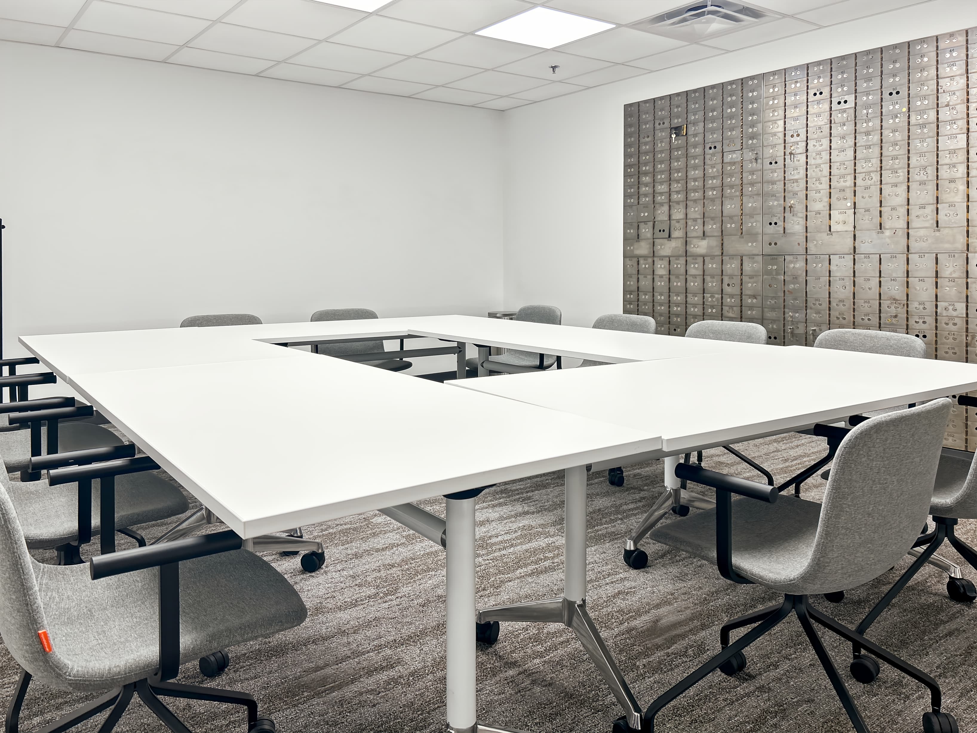 IL, Edwardsville - Vandalia St. image 6 IL, Edwardsville - Vandalia St. image 6