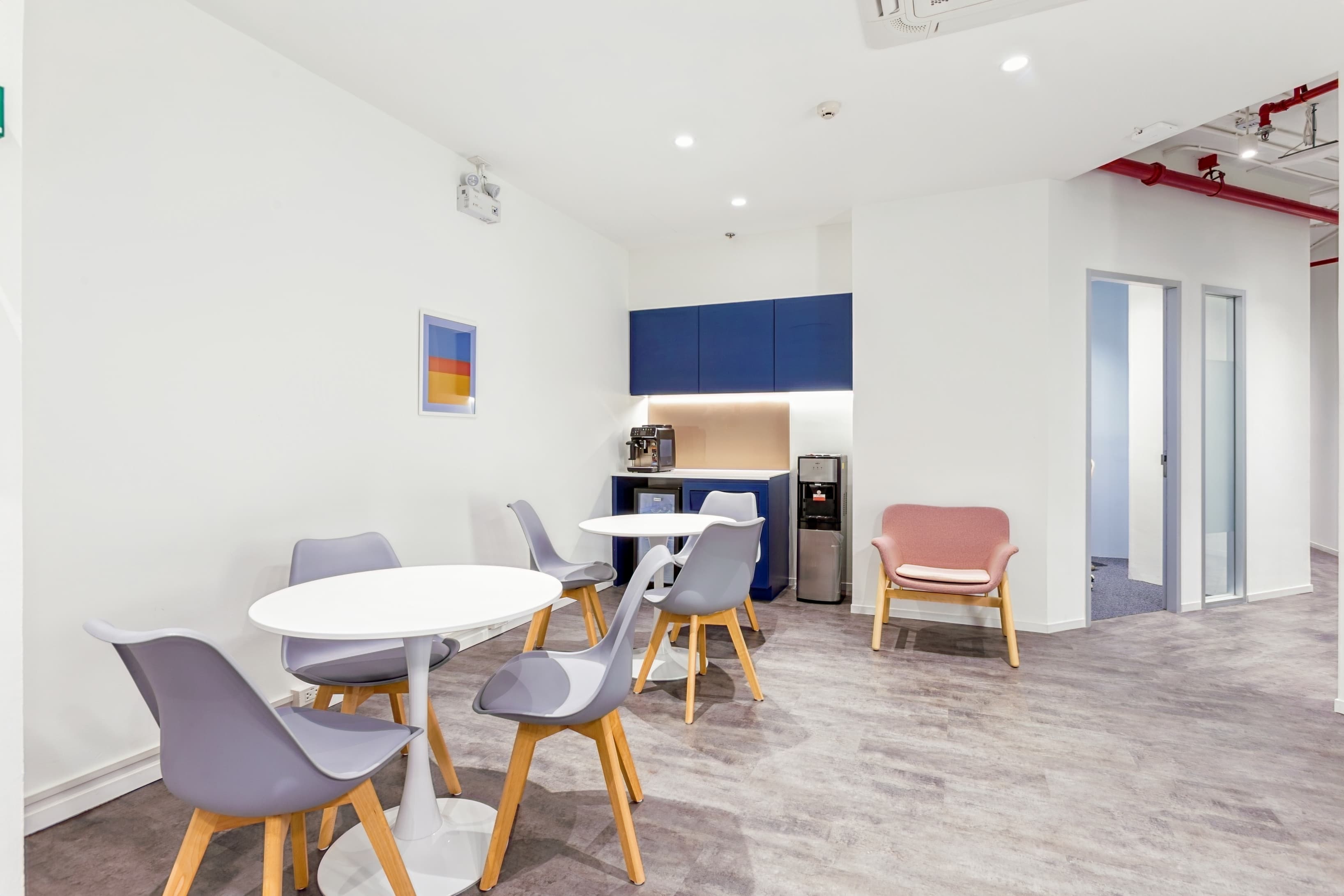 Bangkok, SV City Tower image 4