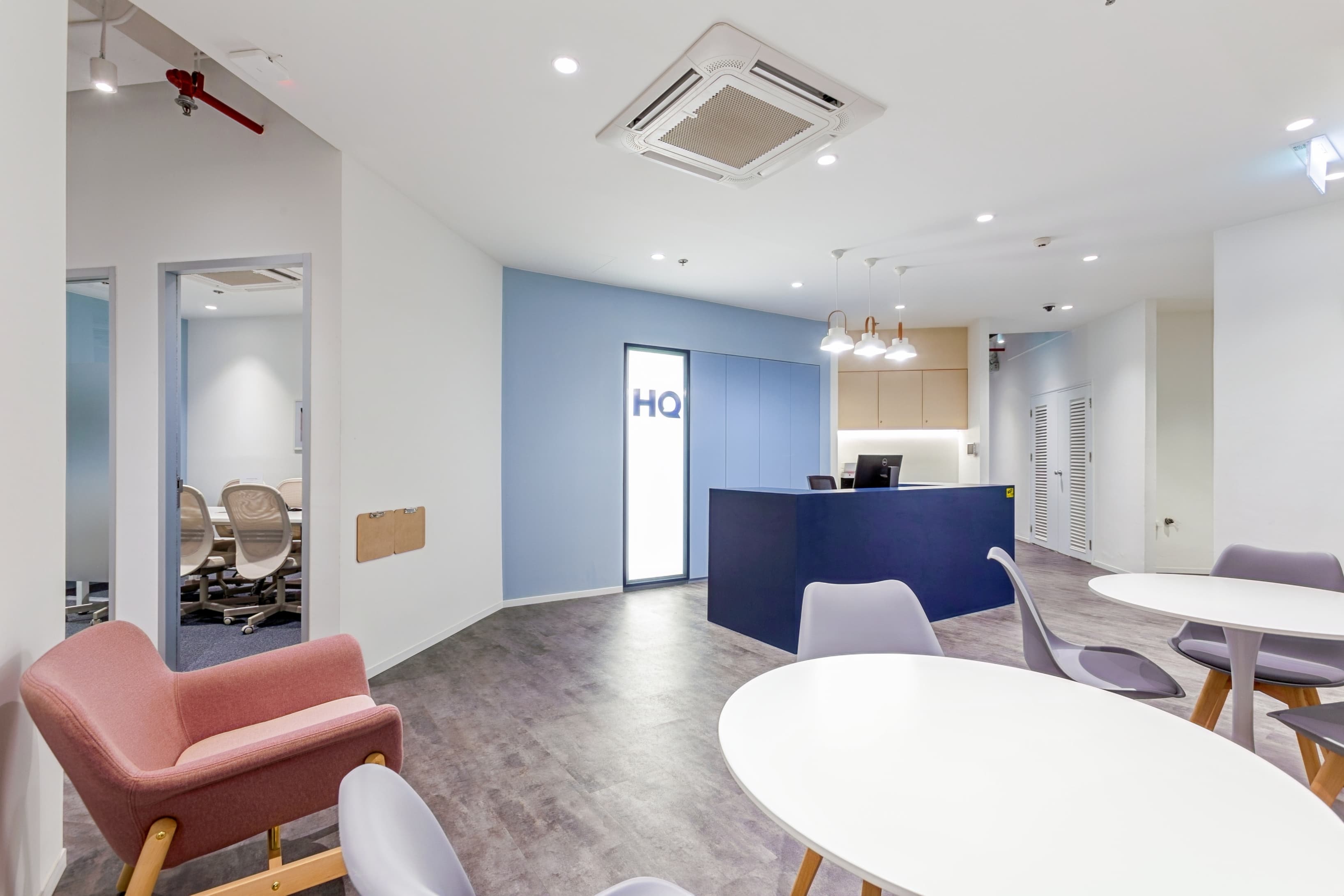 Bangkok, SV City Tower image 1