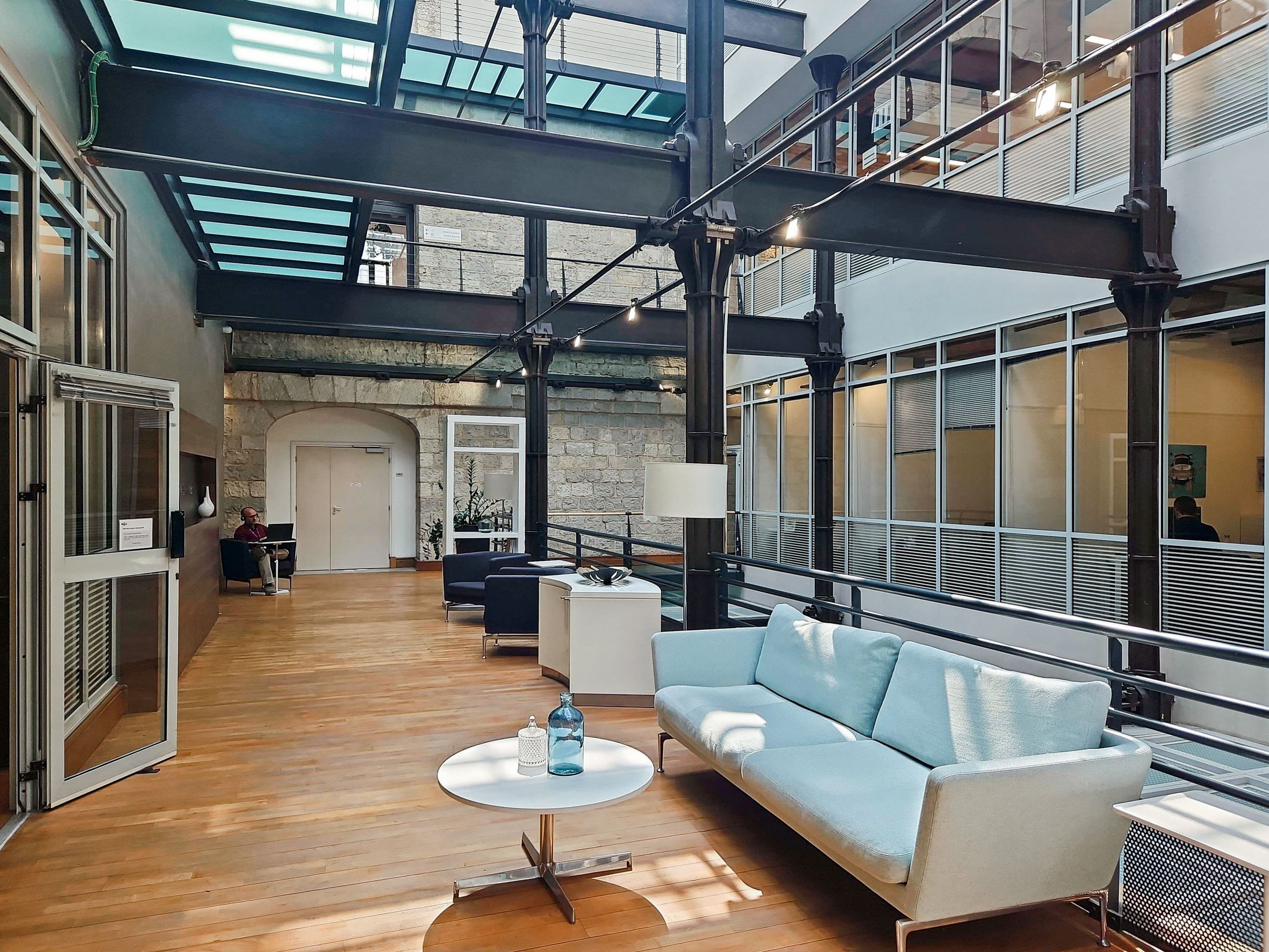 MARSEILLE, Les Docks image 4 MARSEILLE, Les Docks image 4