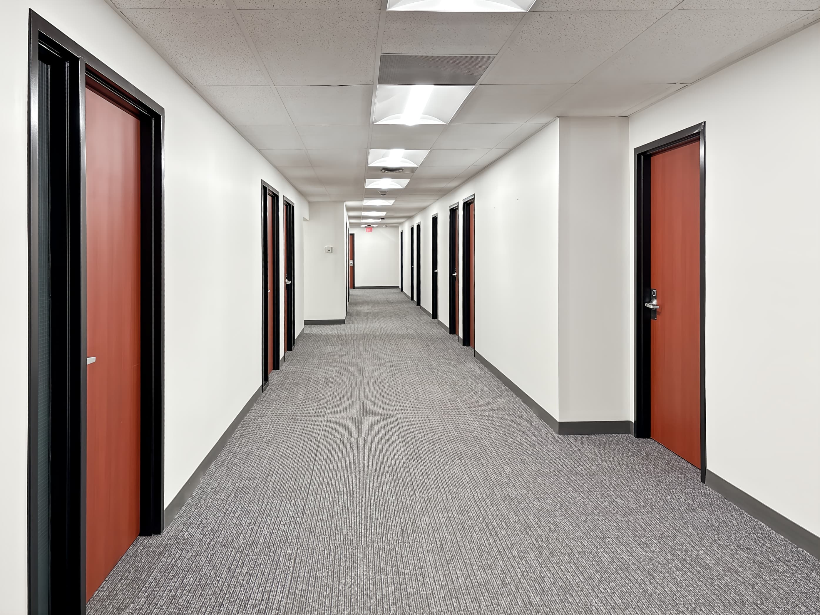 TX Irving - 320 Decker Drive image 8