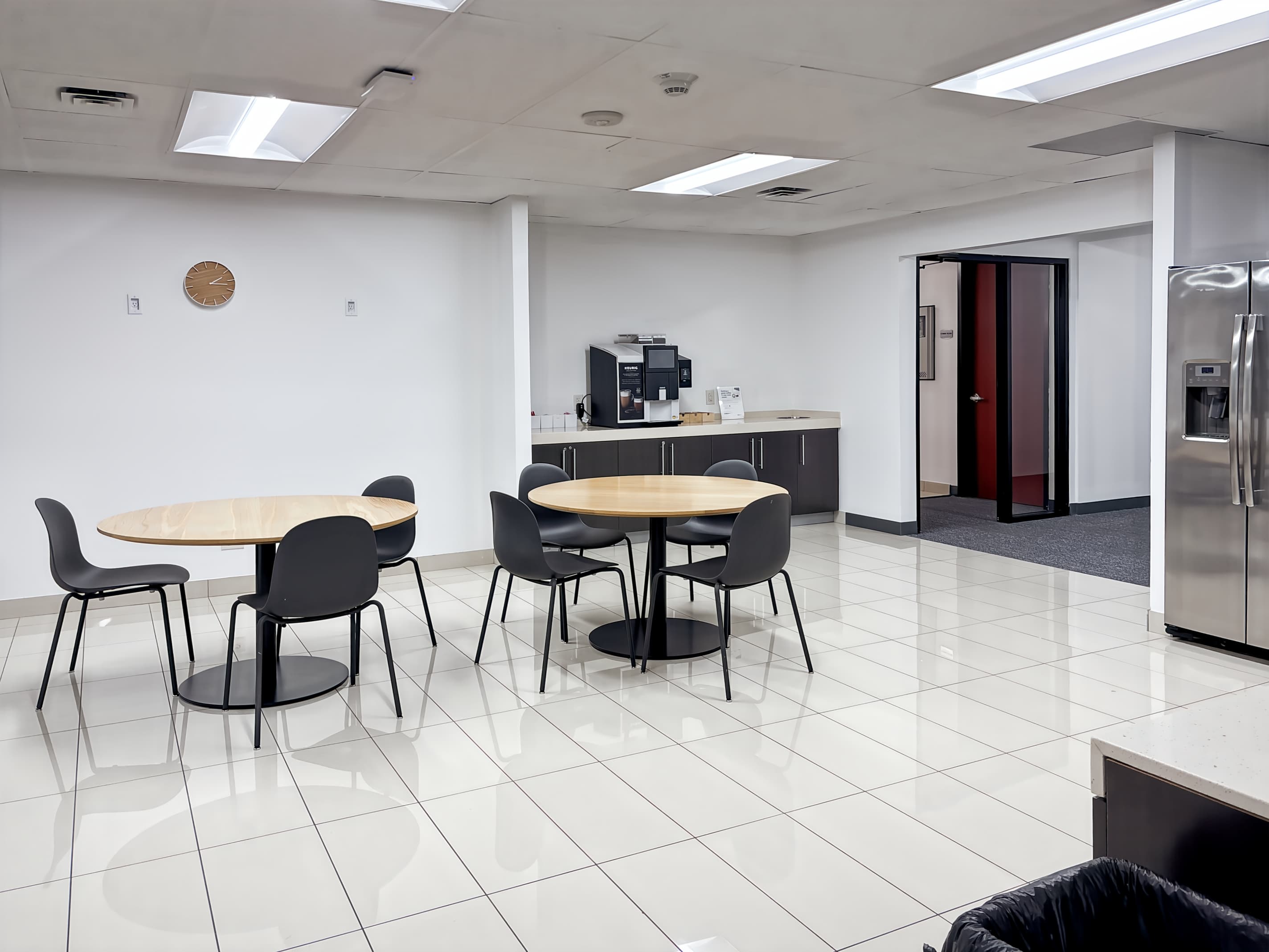 TX Irving - 320 Decker Drive image 11