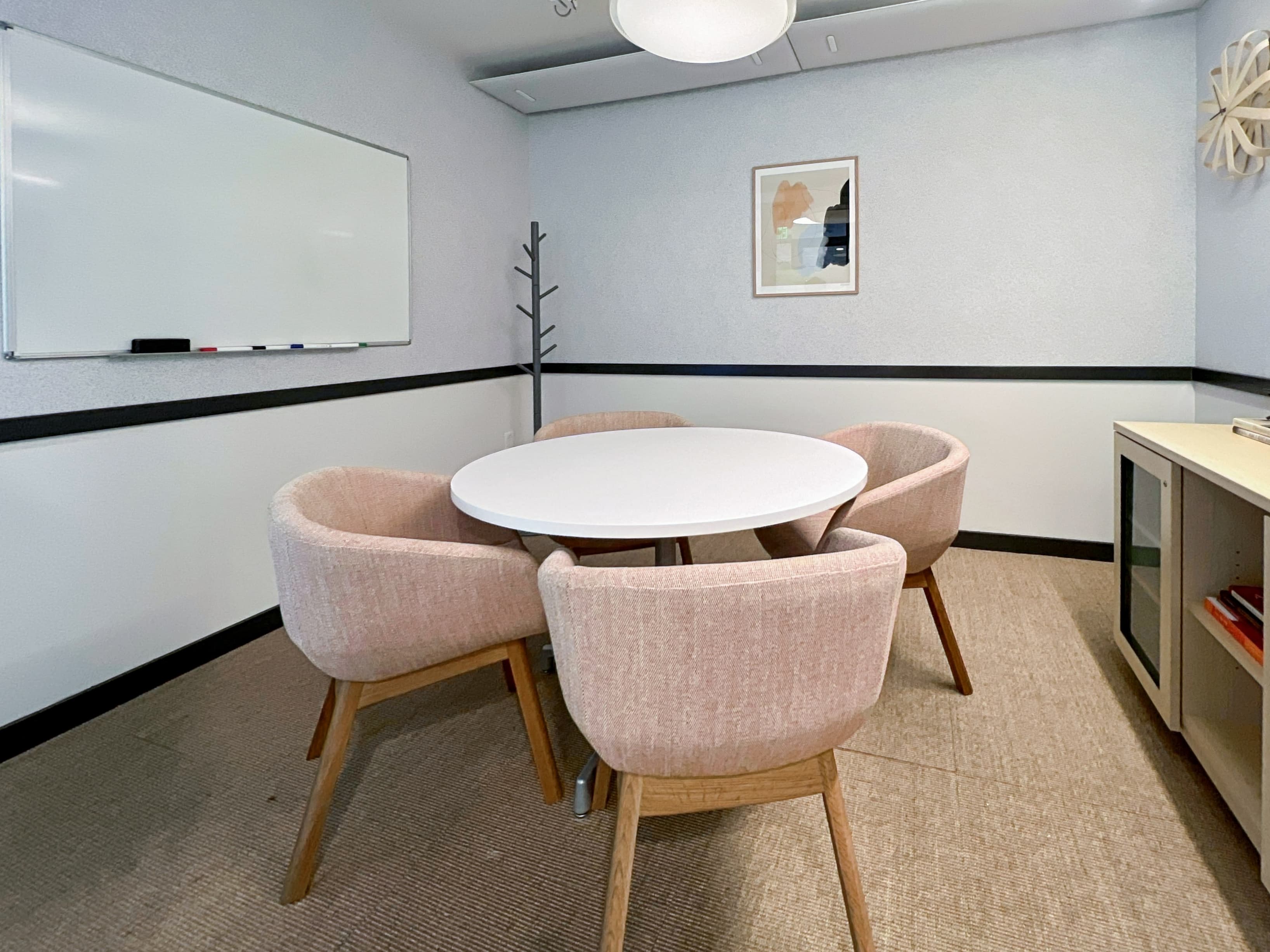 CA, Emeryville - 1900 Powell Street image 3 CA, Emeryville - 1900 Powell Street image 3