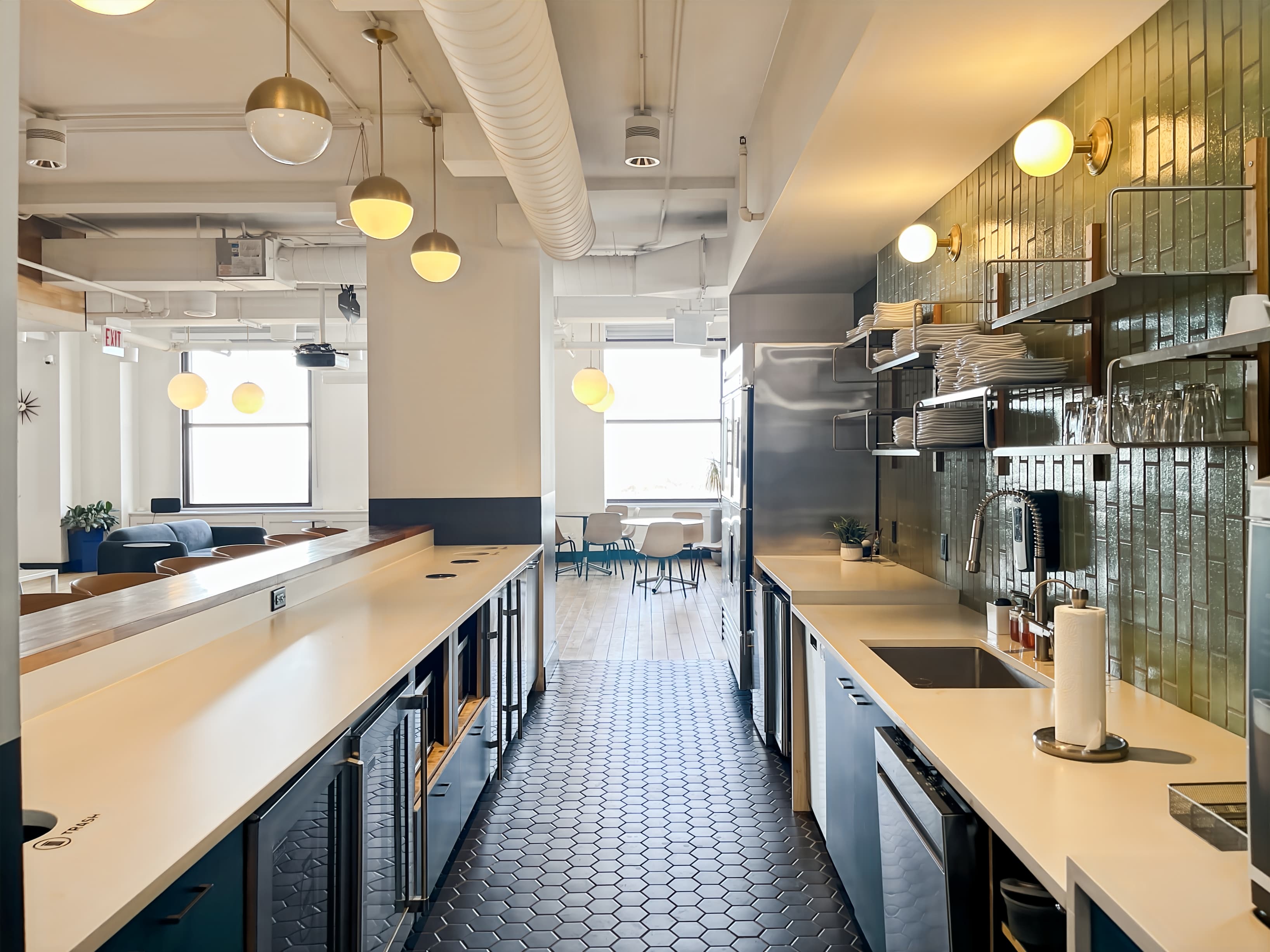 IL, Chicago - 332 S Michigan Avenue image 2