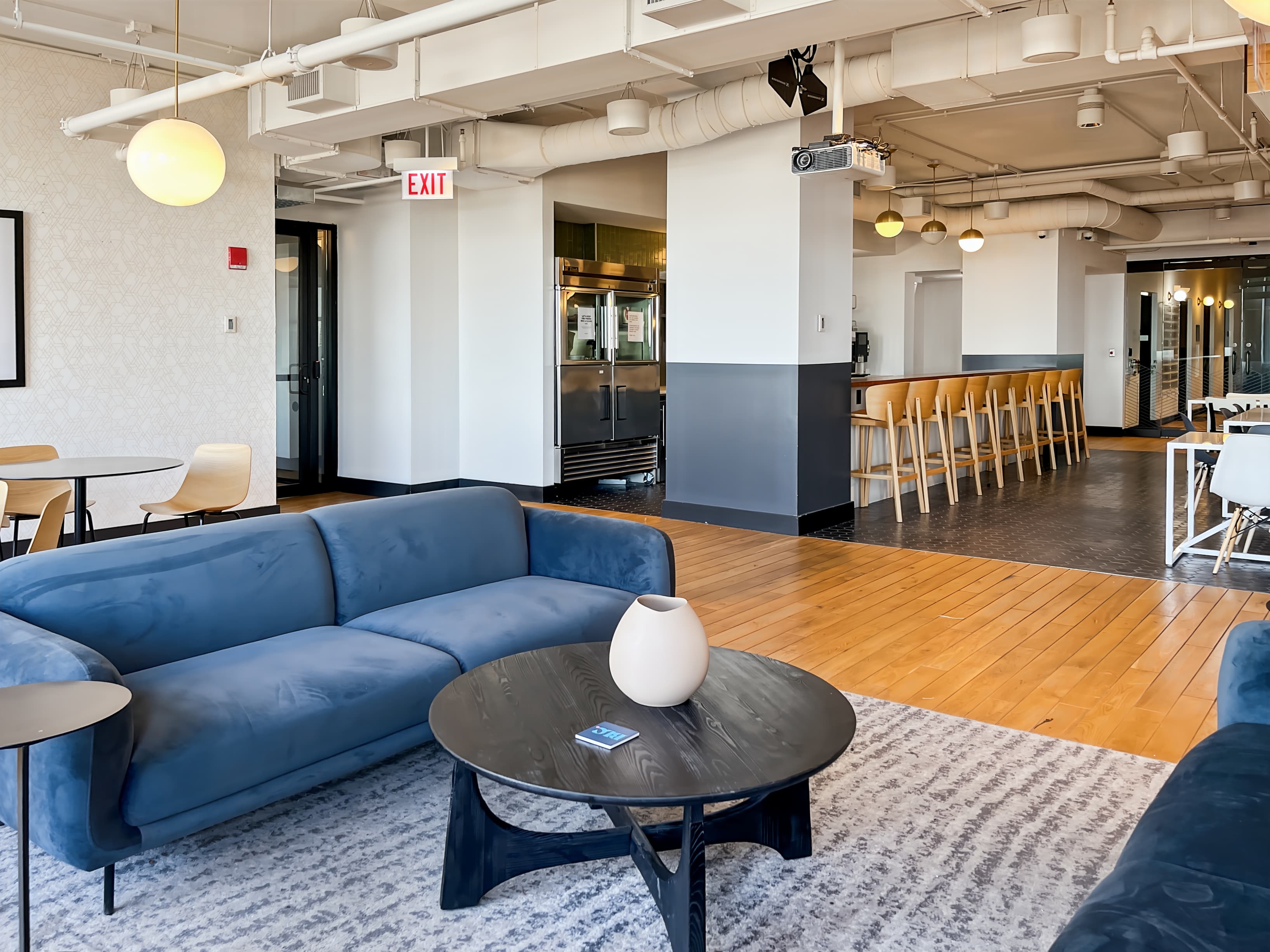 IL, Chicago - 332 S Michigan Avenue image 8