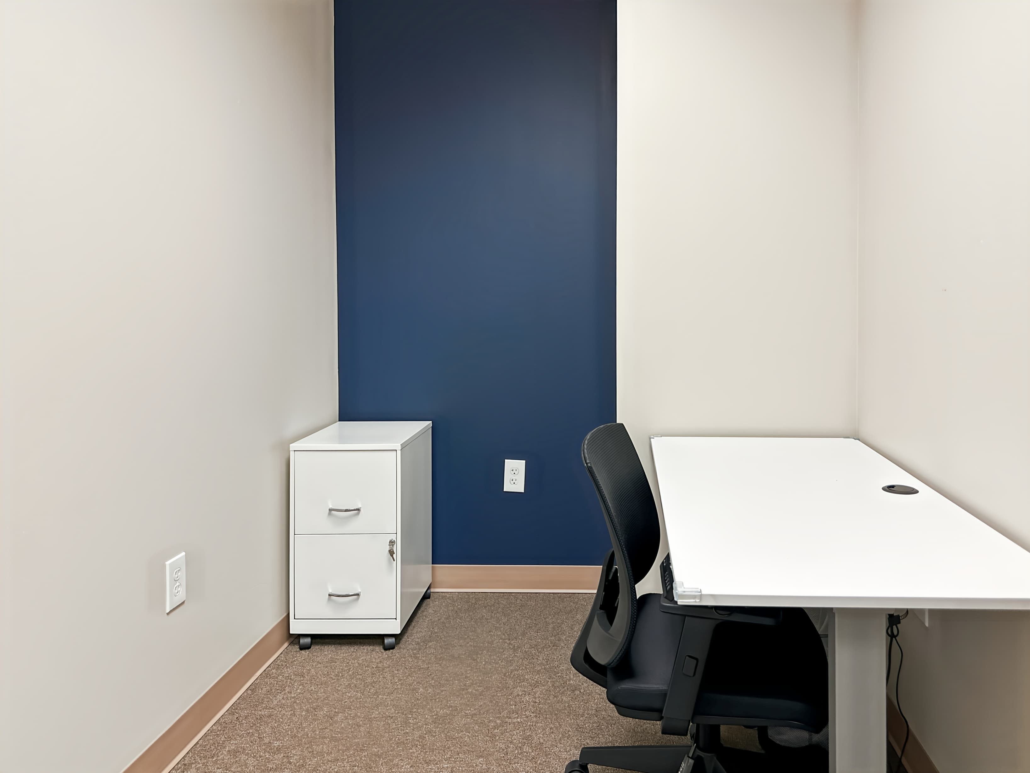 KY, Lexington - Lewis Hargett Circle image 4