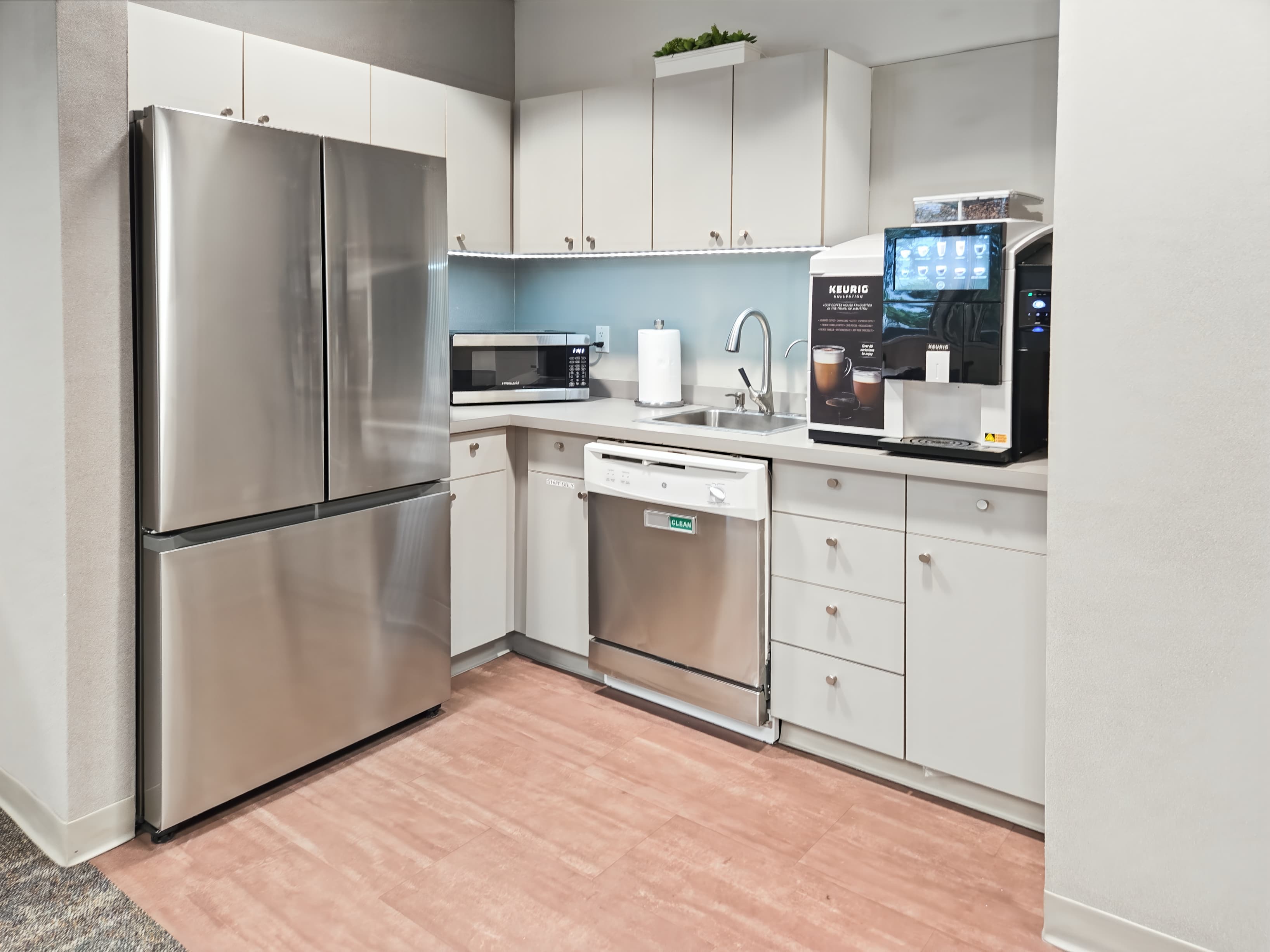 IA, Cedar Rapids - N River Blvd NE image 5