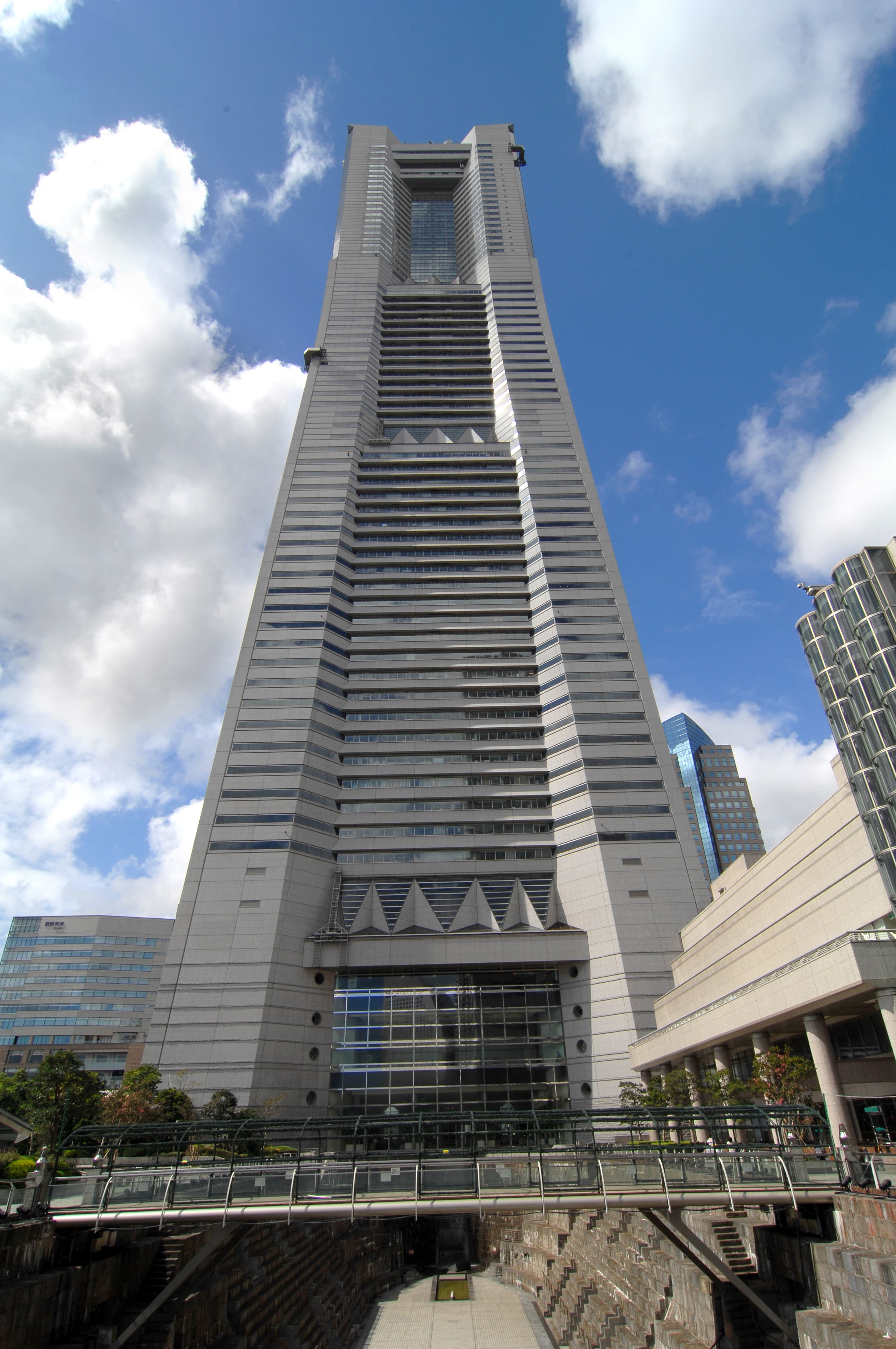 YOKOHAMA, Landmark Tower image 7