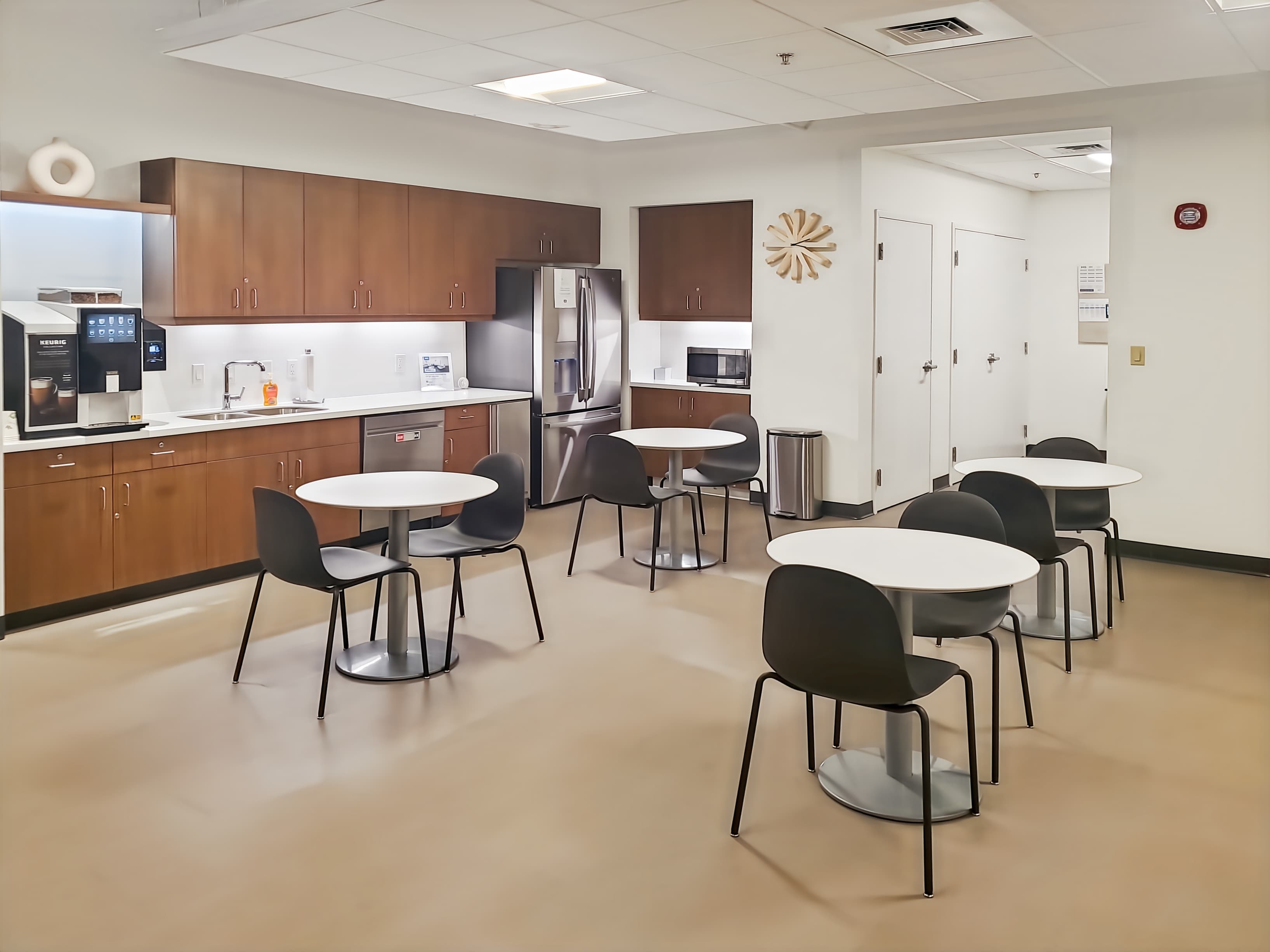 OH, Akron - South Main St image 11