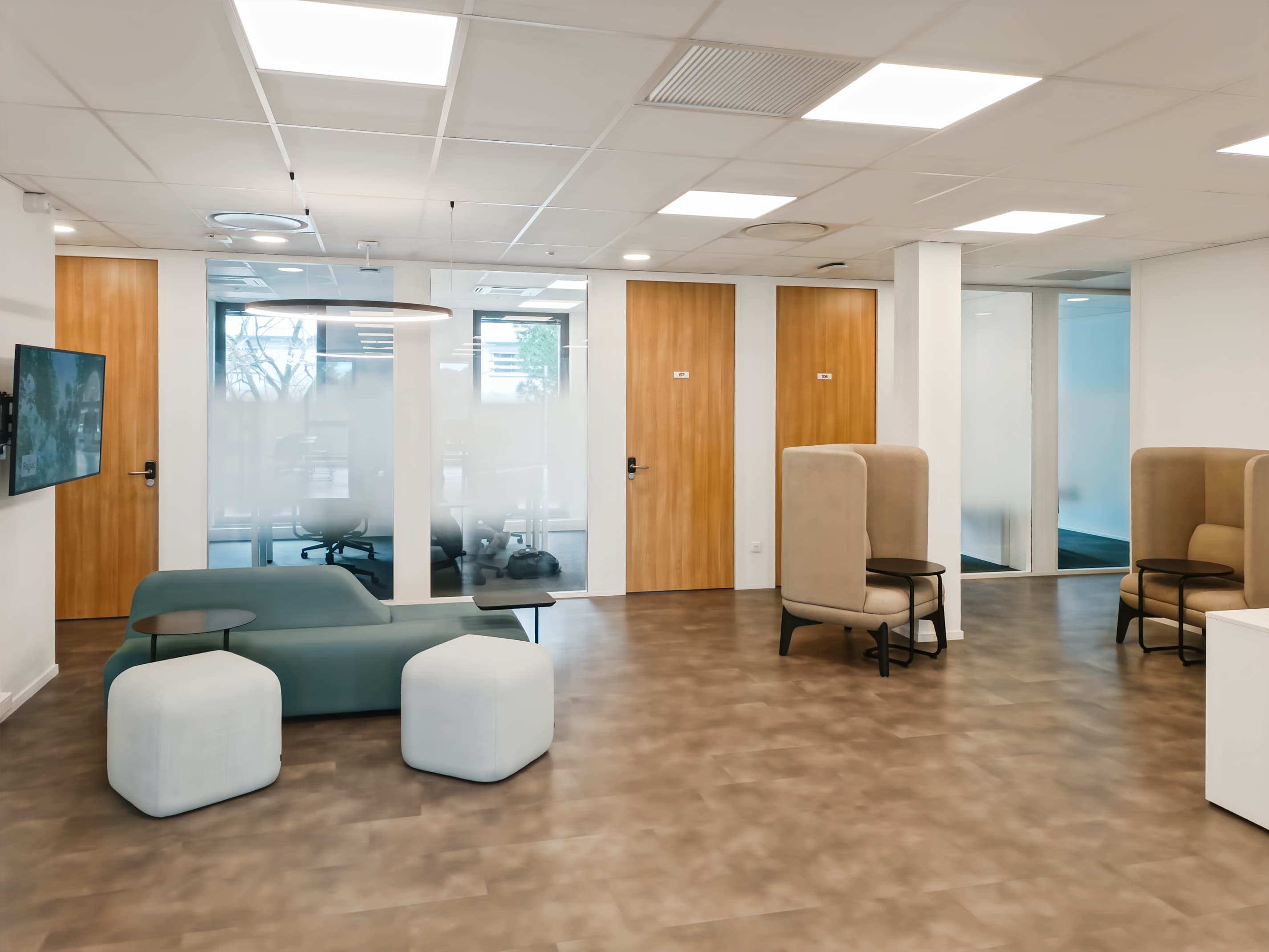 Aix-en-Provence Regus Aix Les Milles image 8