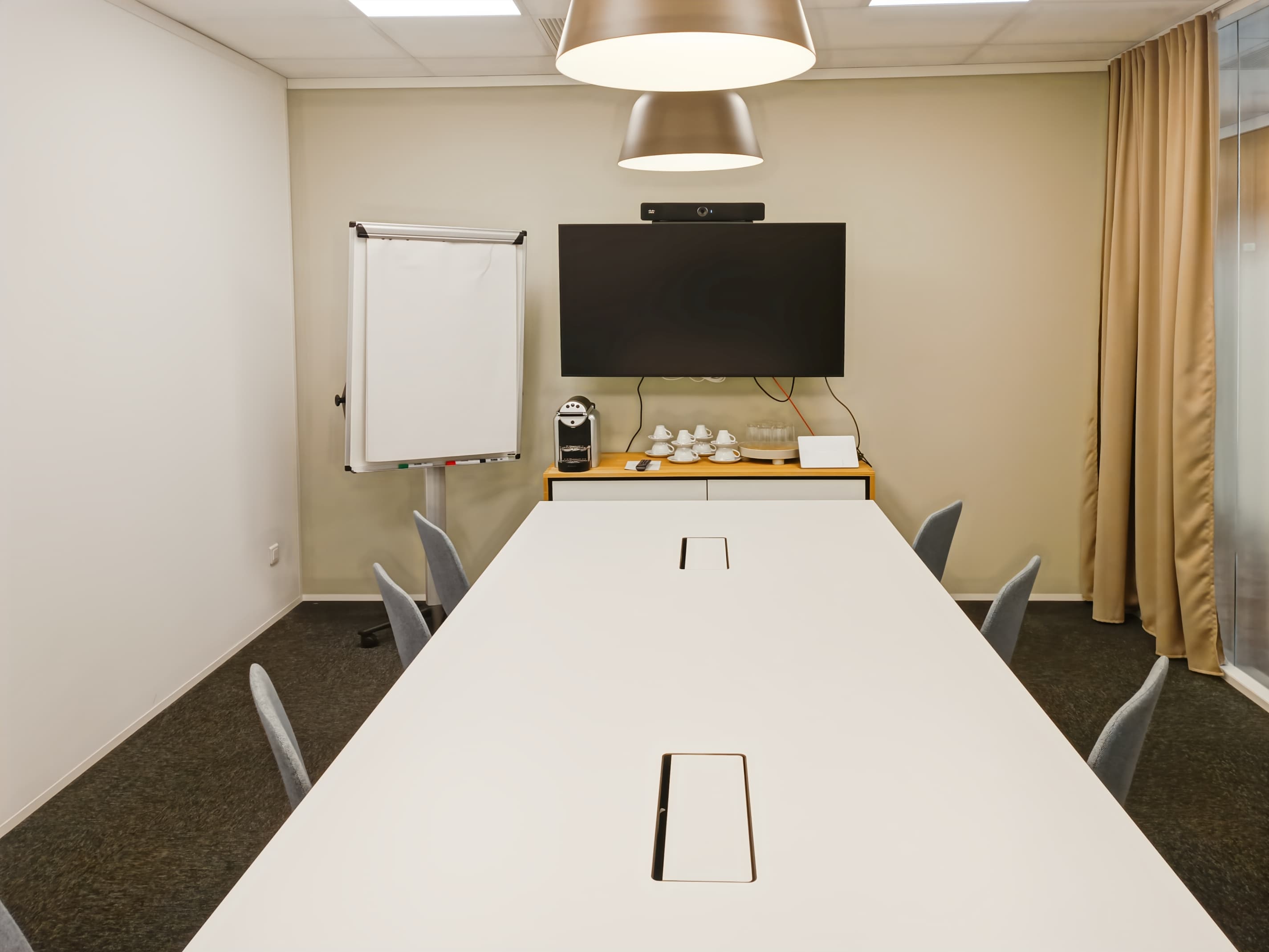 Aix-en-Provence Regus Aix Les Milles image 6