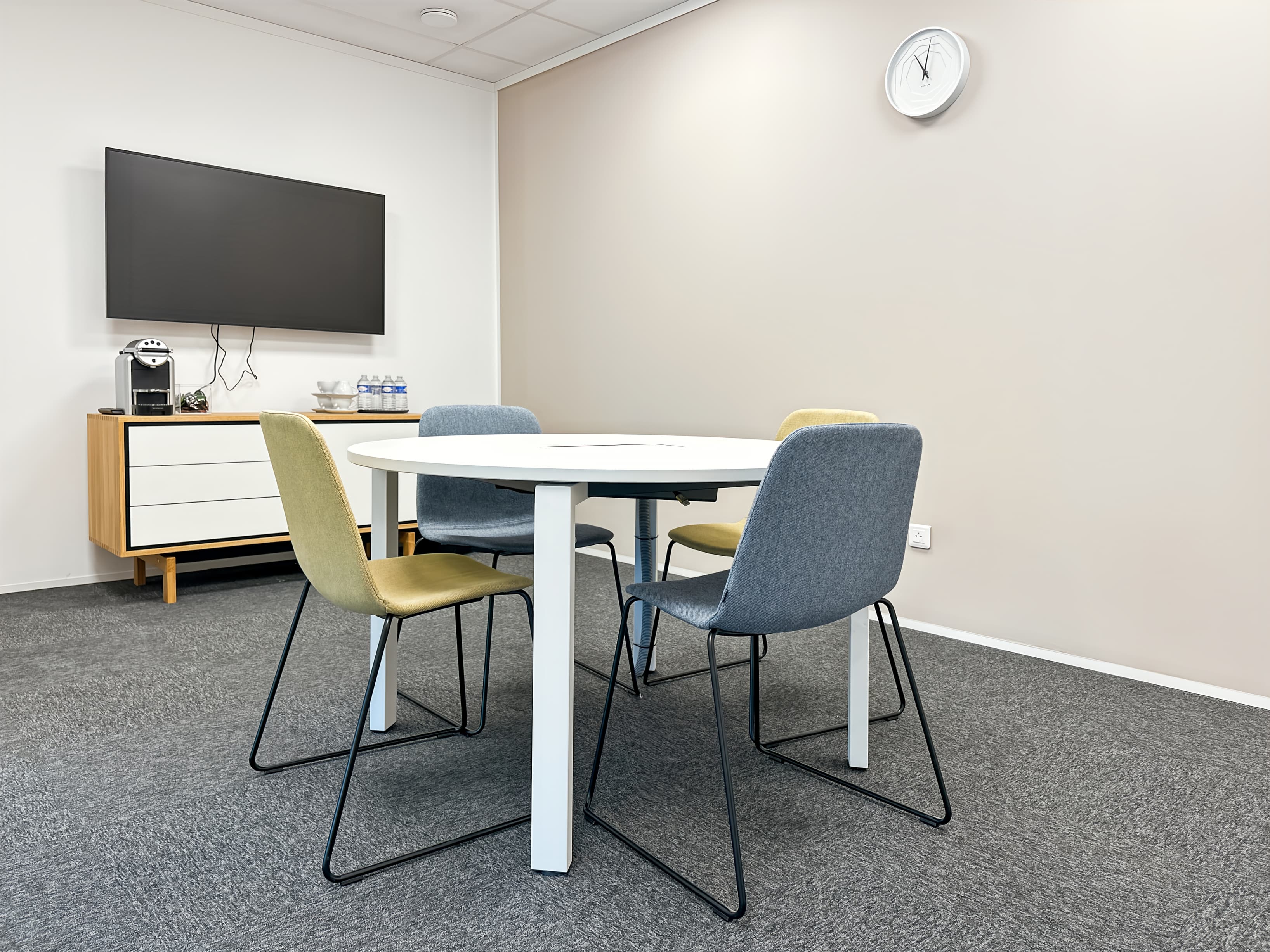 Aix-en-Provence Regus Aix Les Milles image 12