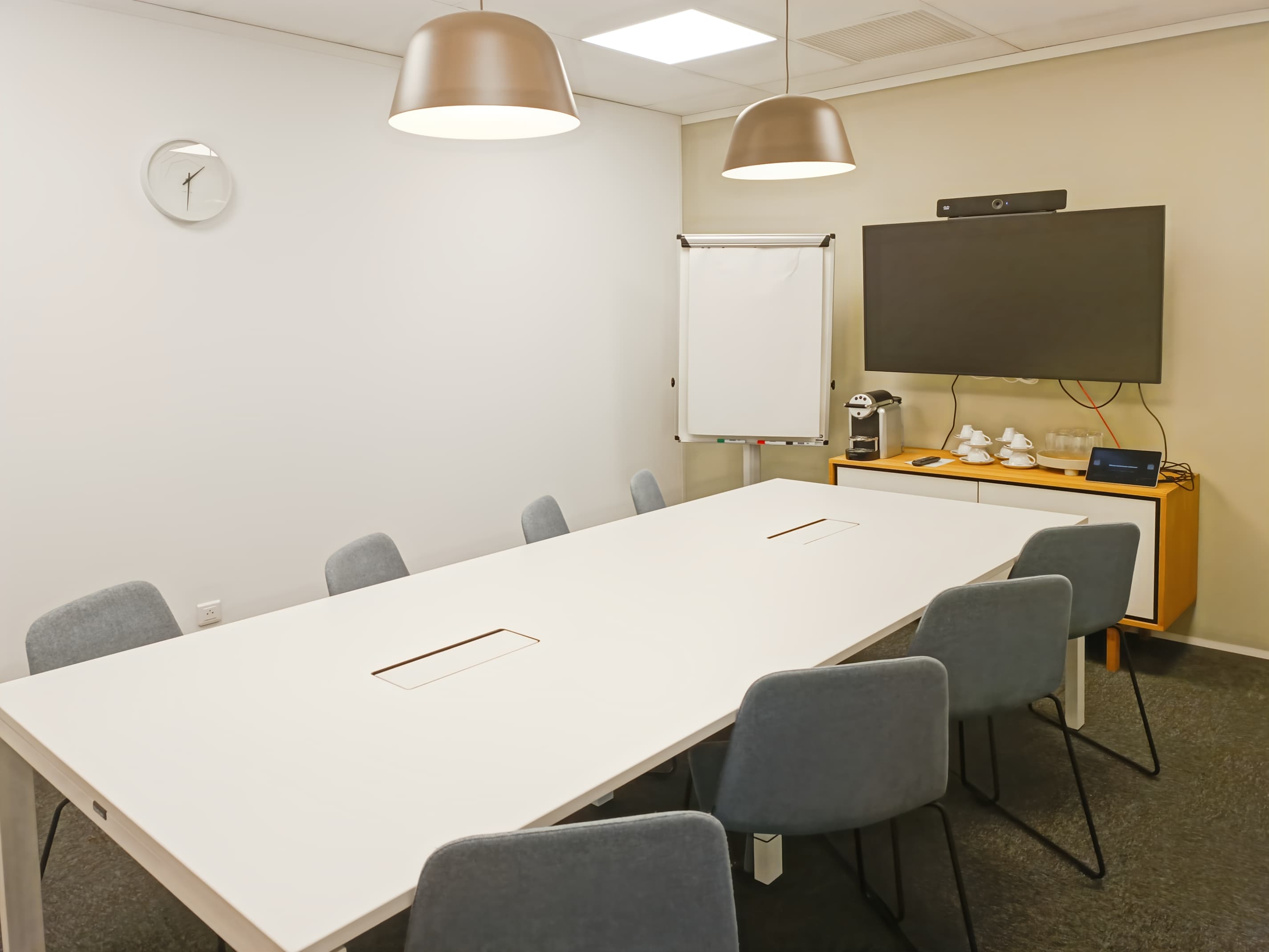 Aix-en-Provence Regus Aix Les Milles image 7