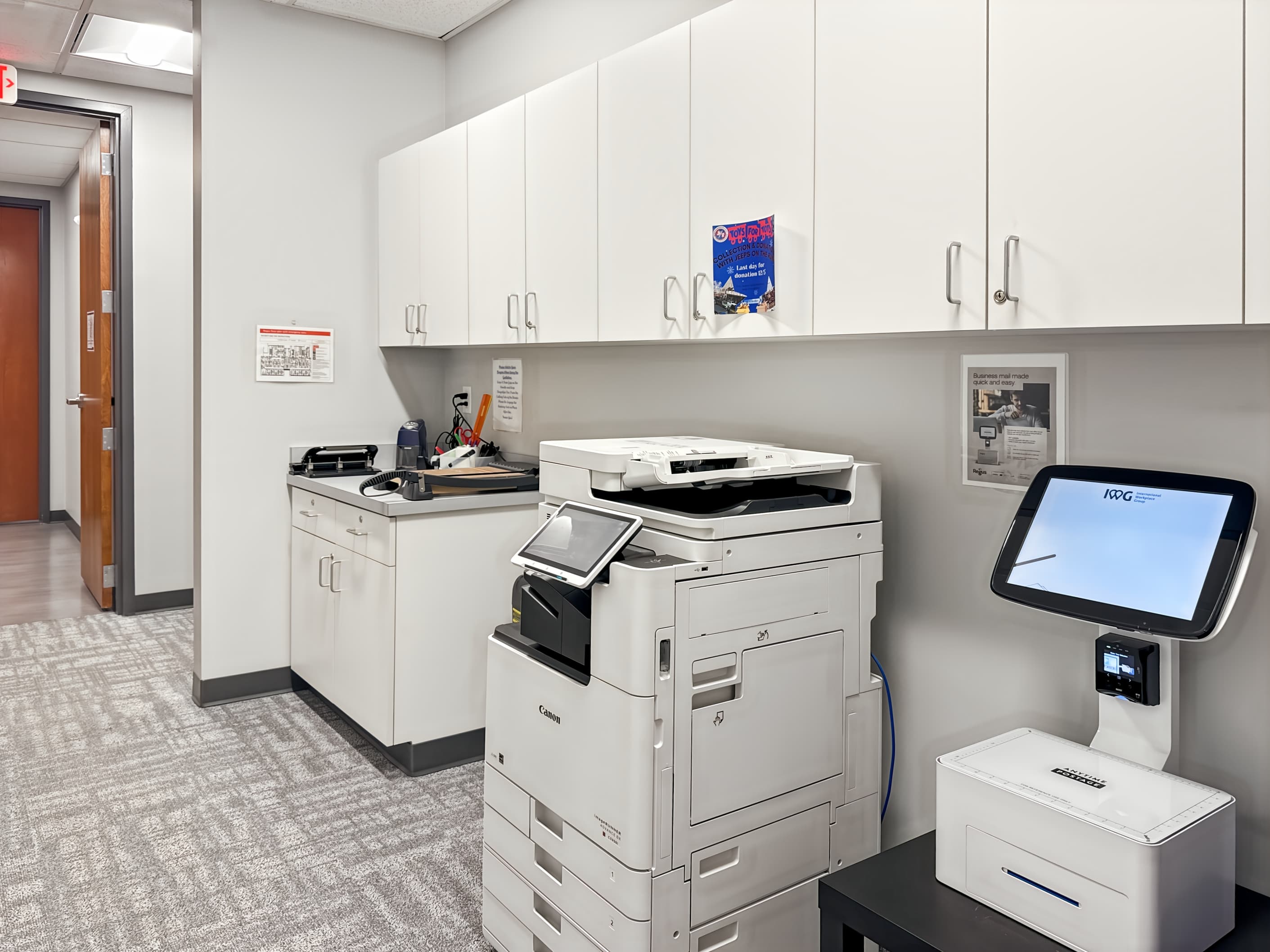 WI, Wauwatosa - Honey Creek Corporate Center image 4