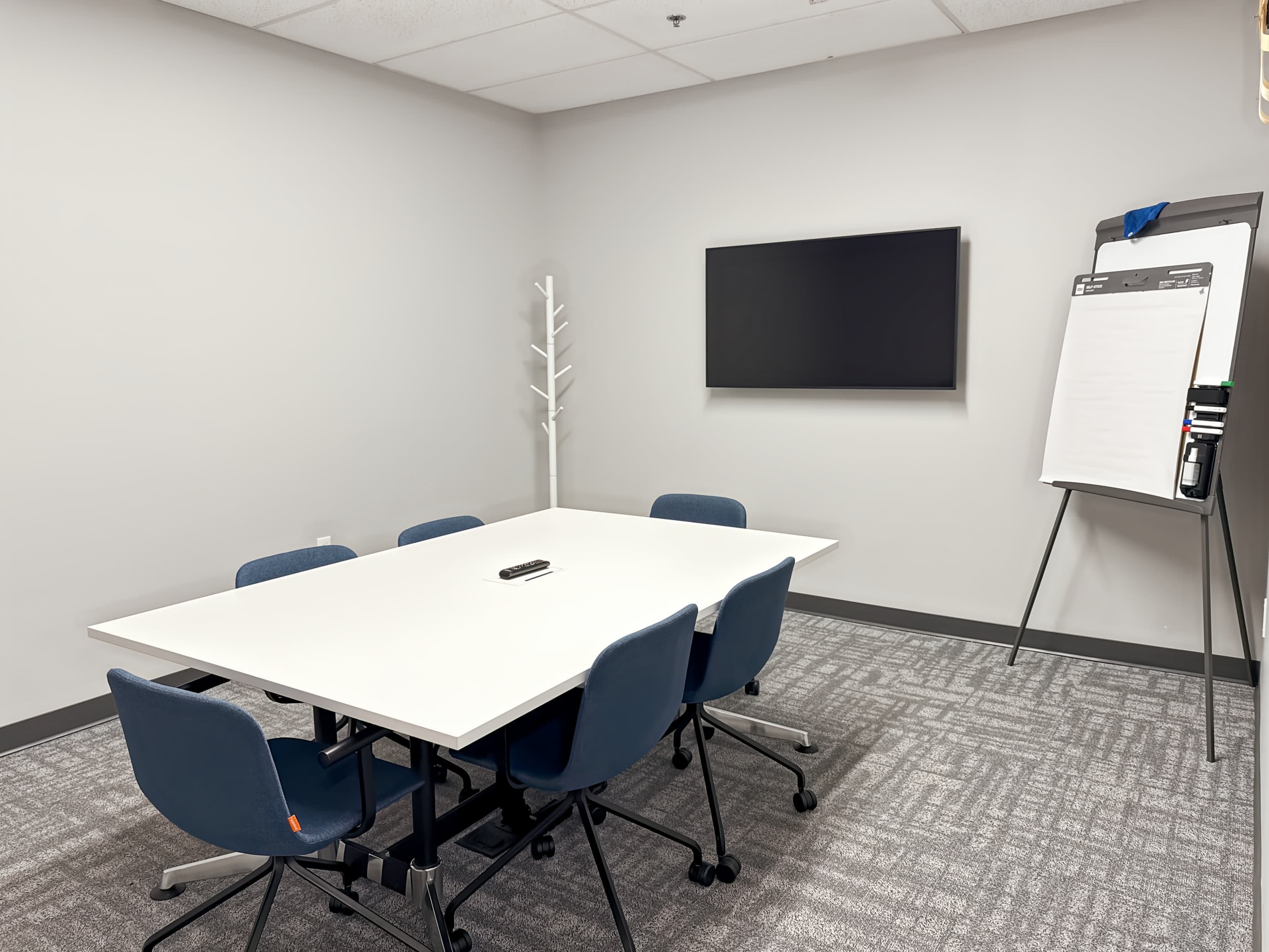 WI, Wauwatosa - Honey Creek Corporate Center image 13