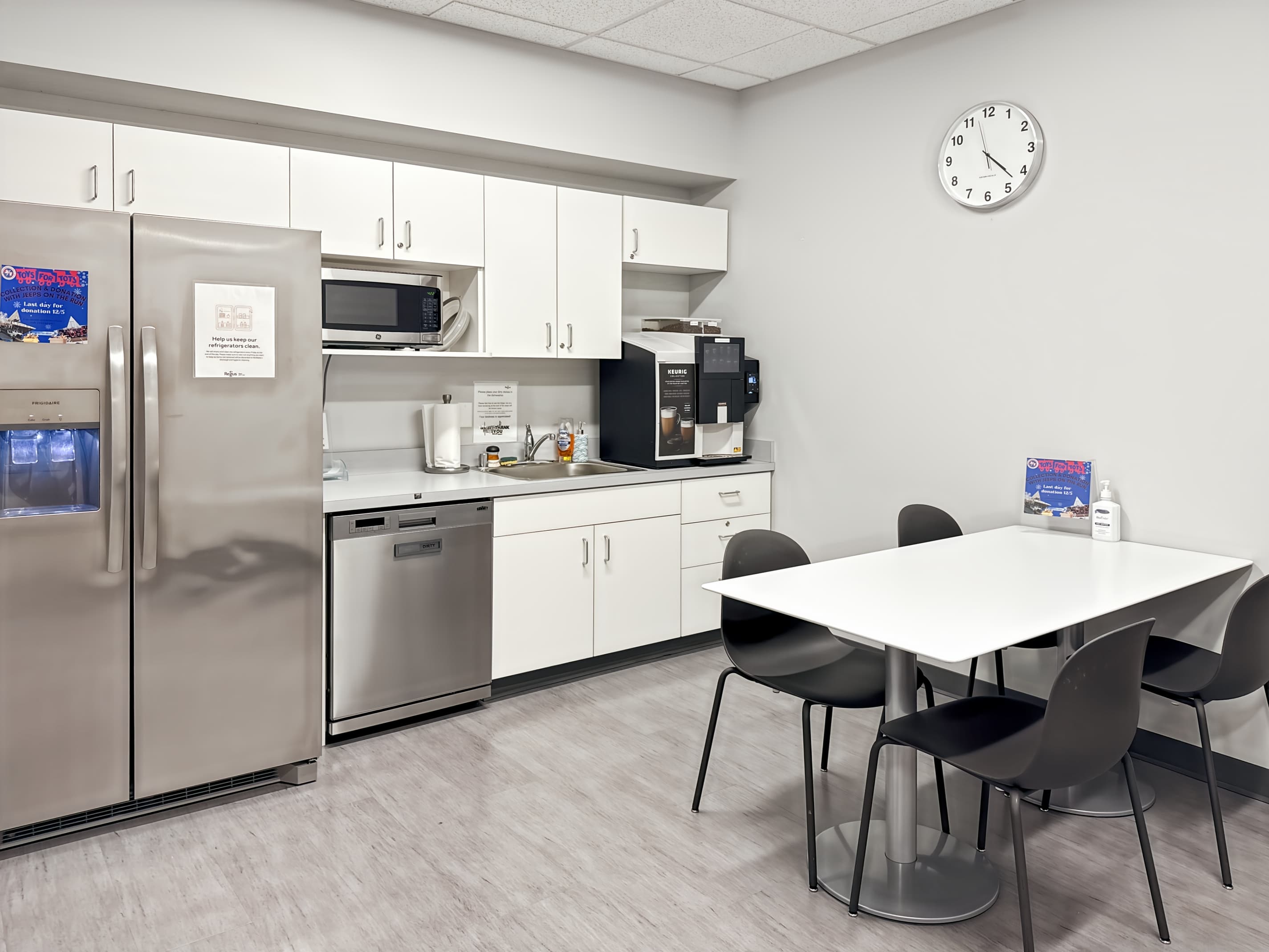 WI, Wauwatosa - Honey Creek Corporate Center image 7