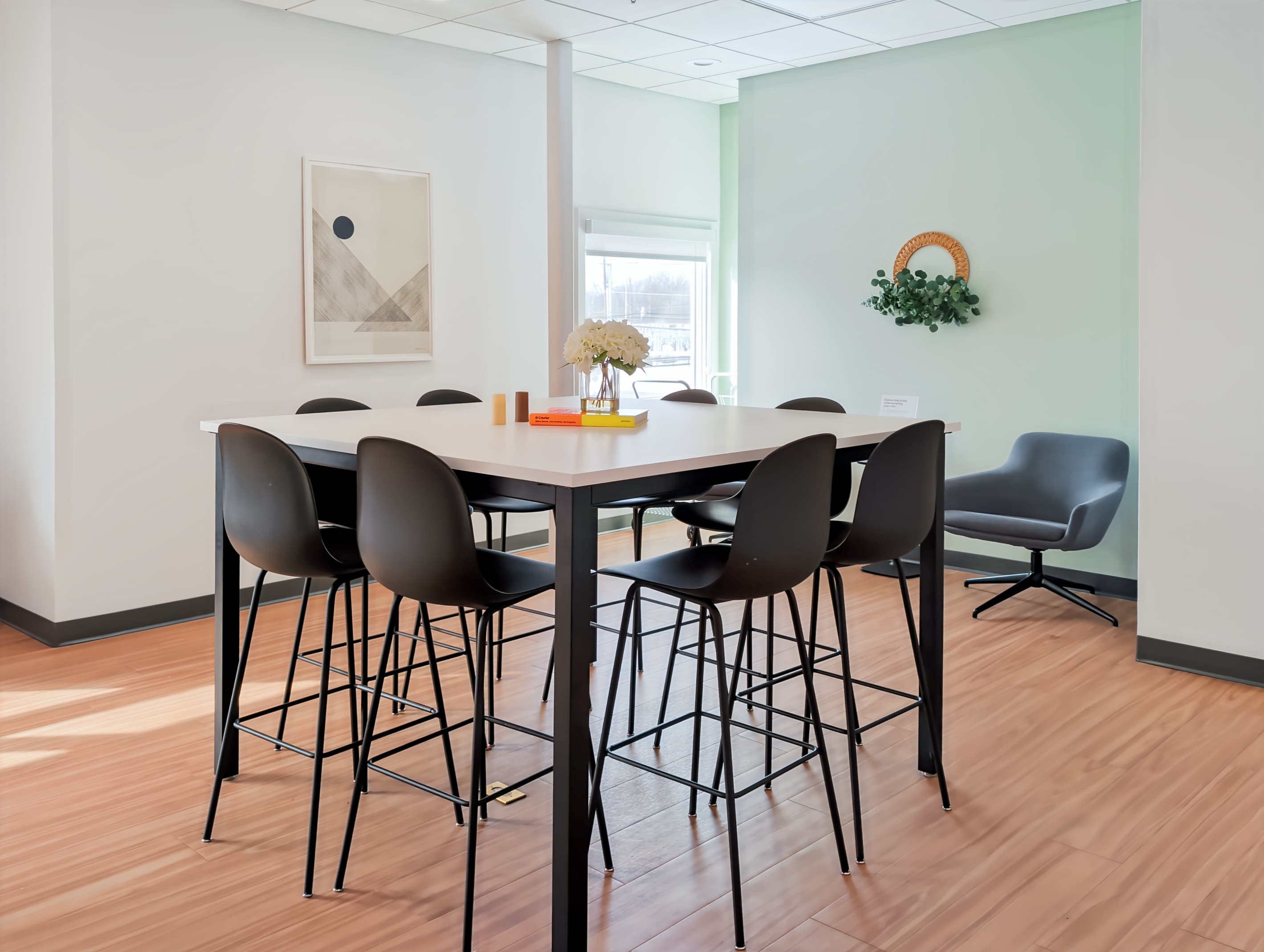 NJ, Lawrence - US Highway 1 image 2