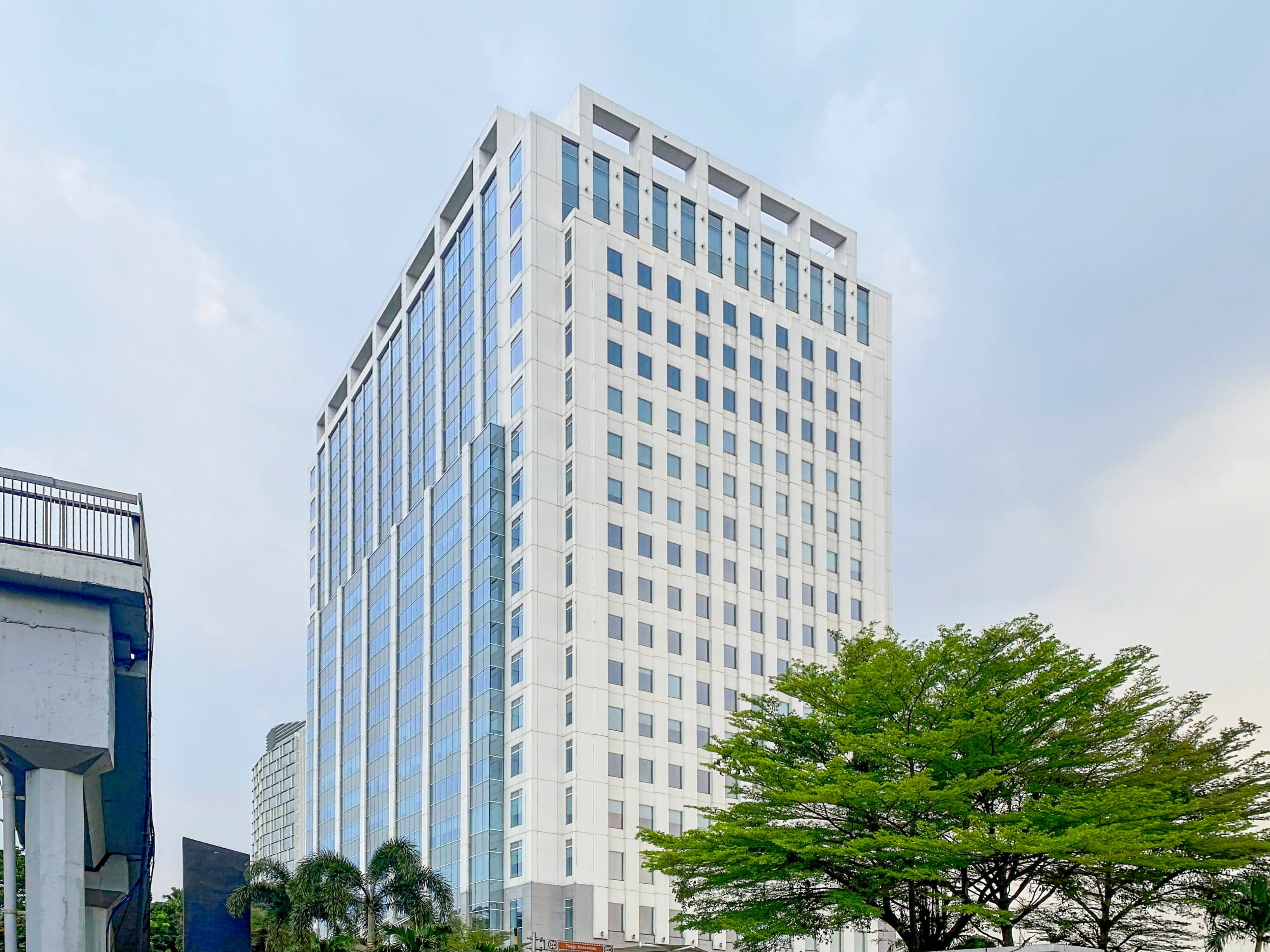 Jakarta, Plaza Oleos image 14