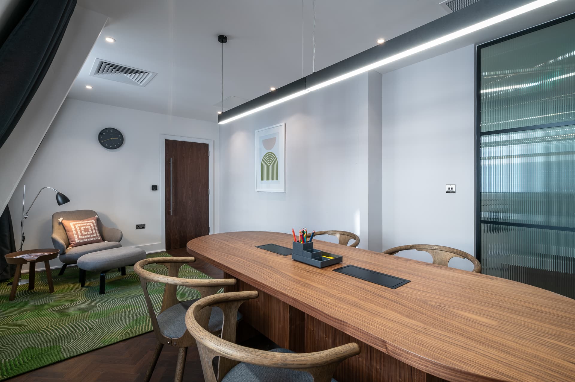 Signature, Bow Chambers image 6