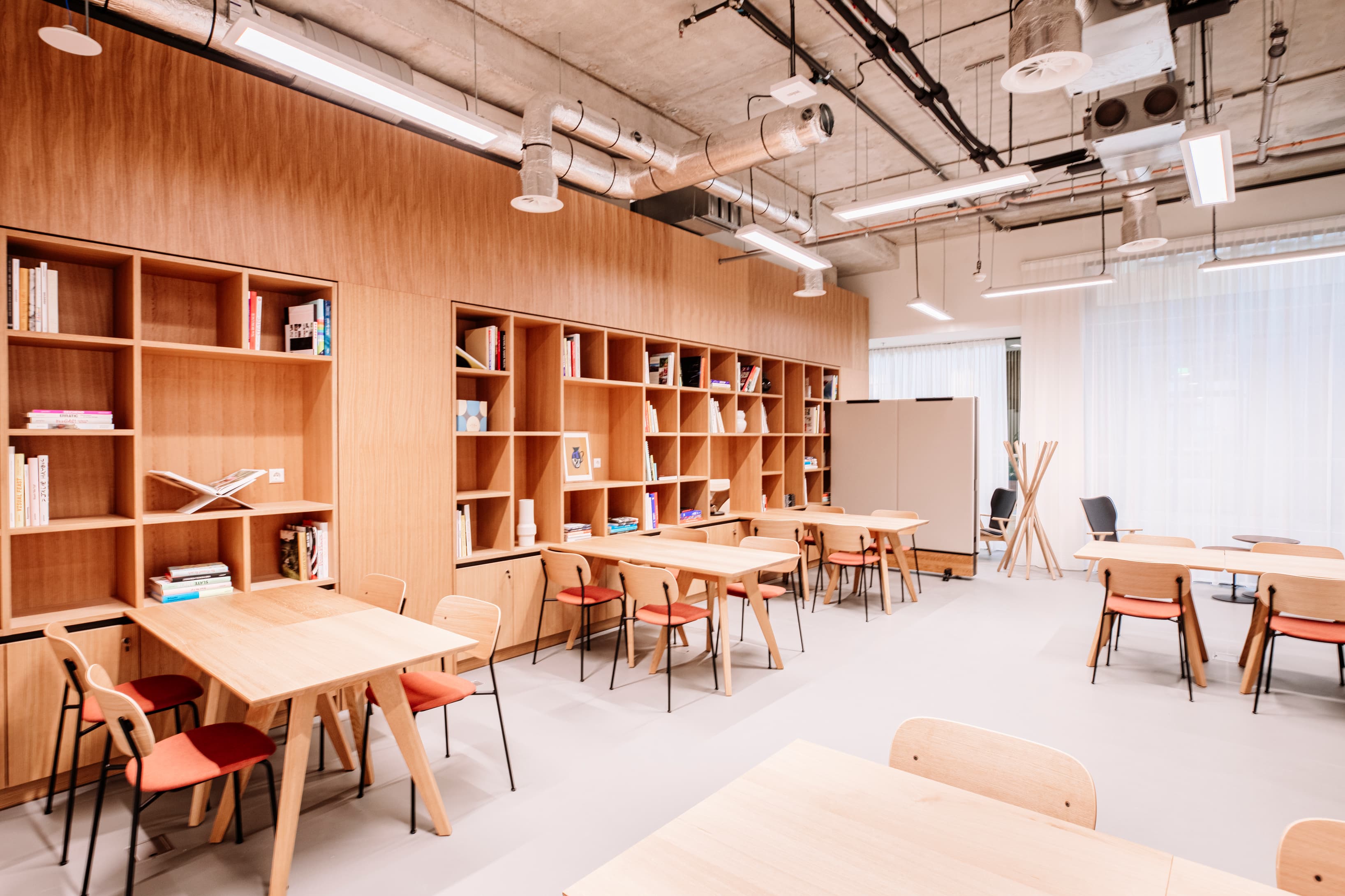 Rotterdam, Spaces Rotterdam (Air Offices) image 5