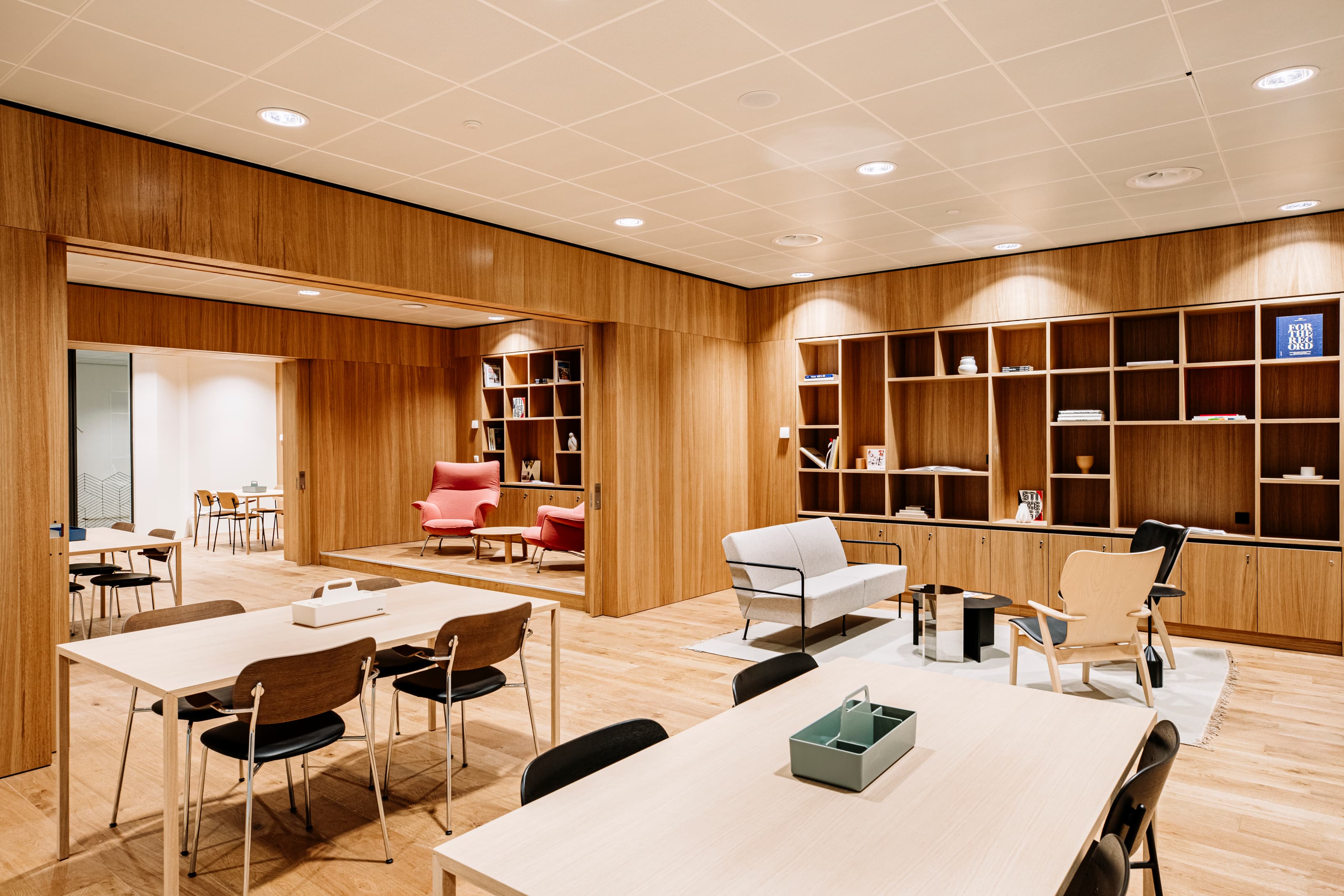 Rotterdam, Spaces Rotterdam (Air Offices) image 2